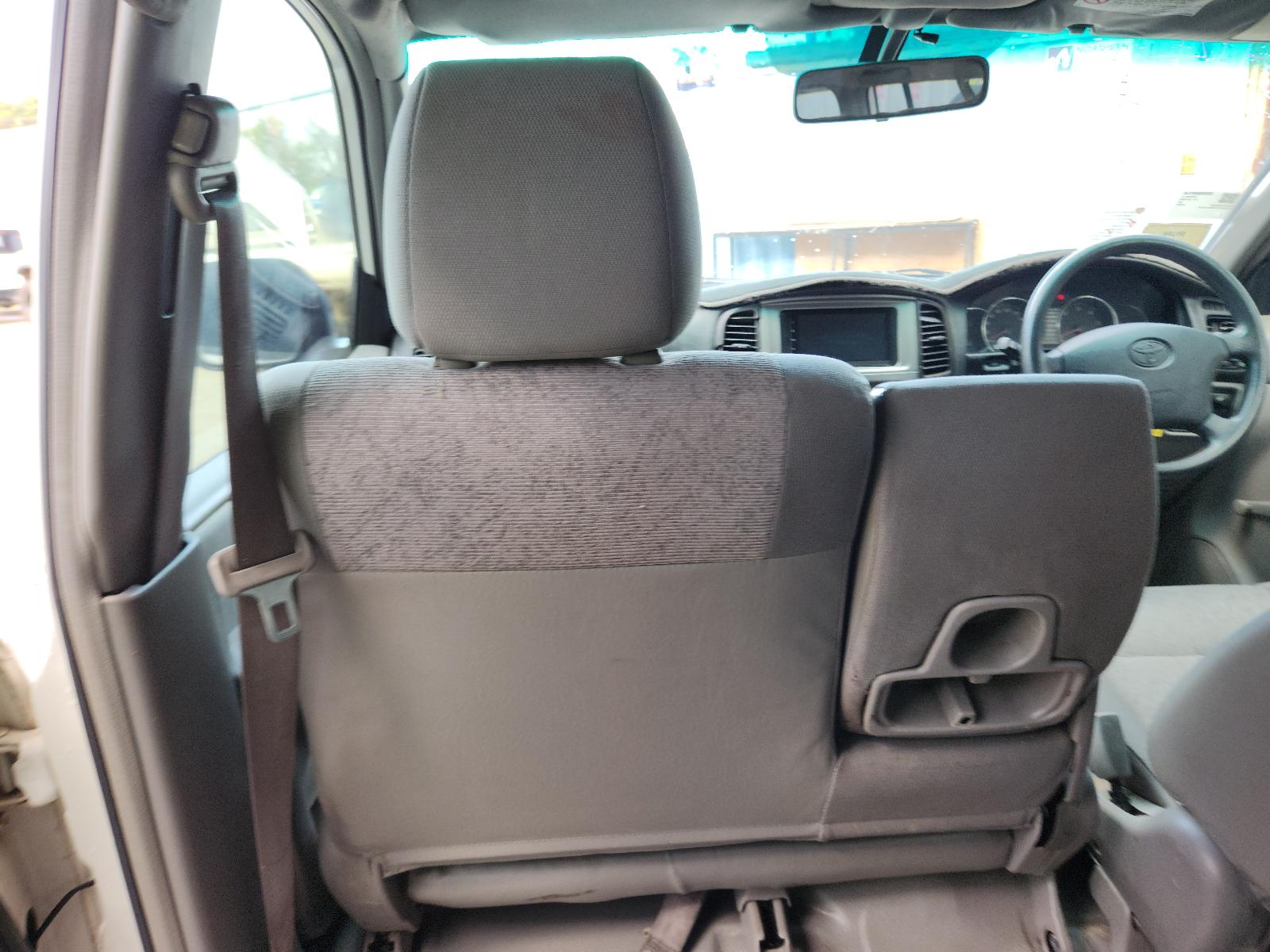 View Toyota Landcruiser 2006 4 Door Station Wagon
