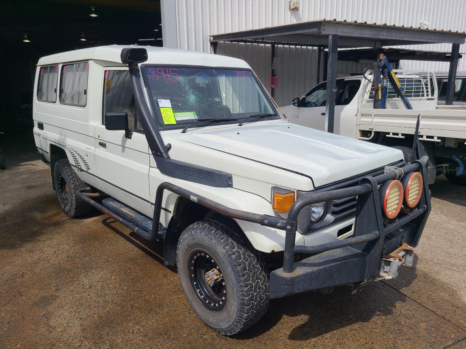 View Toyota Landcruiser 1990 2 Door Station Wagon