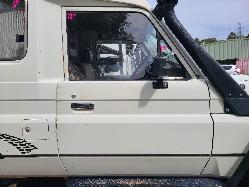 View Toyota Landcruiser 1990 2 Door Station Wagon