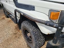 View Toyota Landcruiser 1990 2 Door Station Wagon