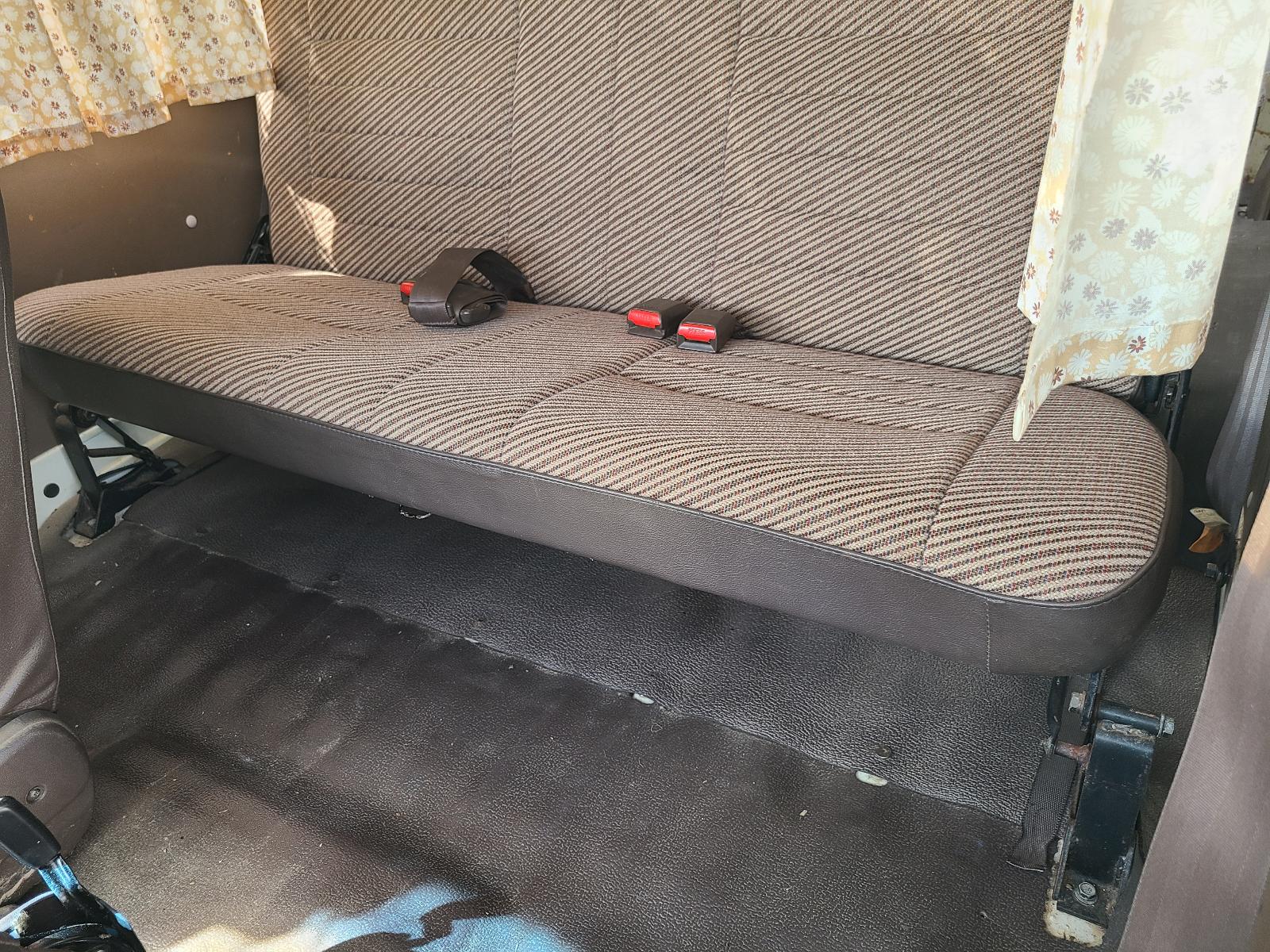View Toyota Landcruiser 1990 2 Door Station Wagon