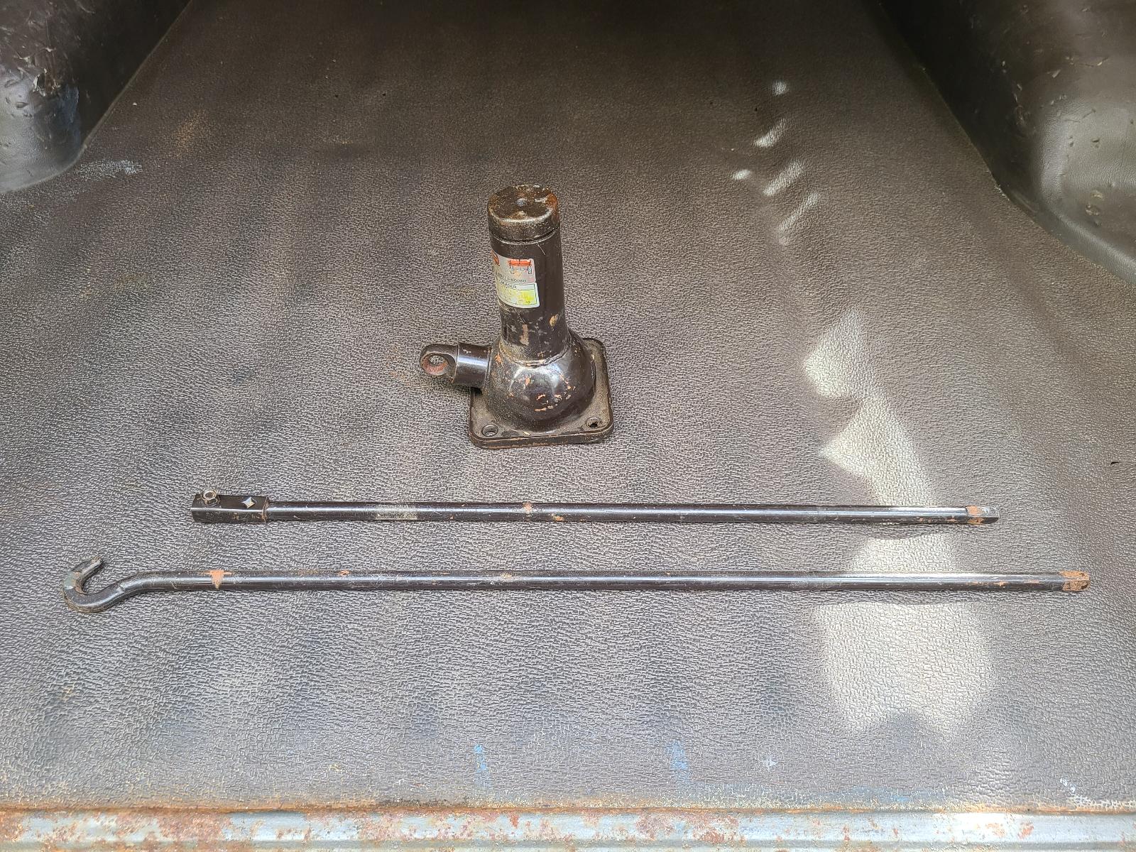 View Toyota Landcruiser 1990 2 Door Station Wagon