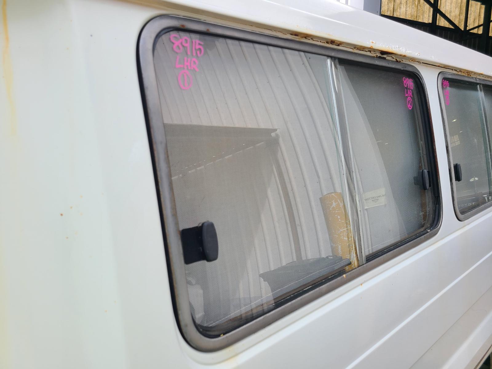 View Toyota Landcruiser 1990 2 Door Station Wagon
