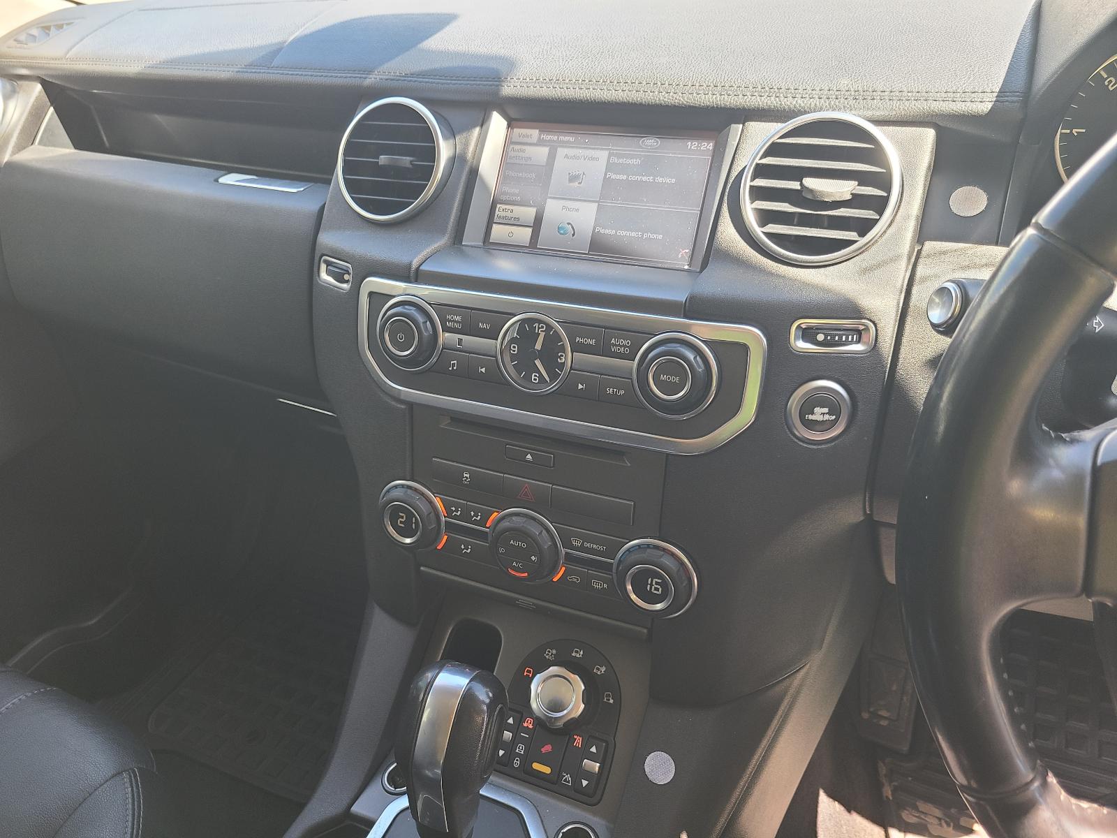 View Land Rover Discovery 2011 4 Door Station Wagon