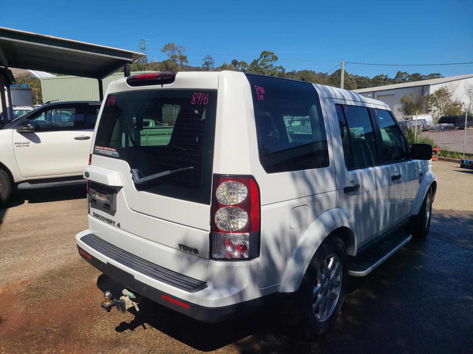 View Land Rover Discovery 2011 4 Door Station Wagon