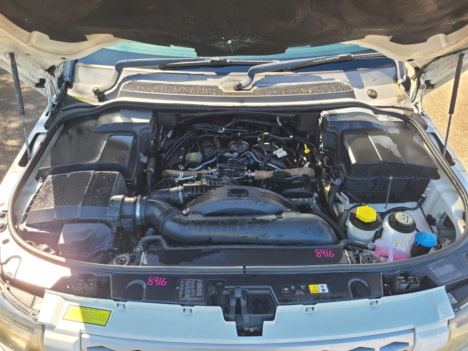 View Land Rover Discovery 2011 4 Door Station Wagon