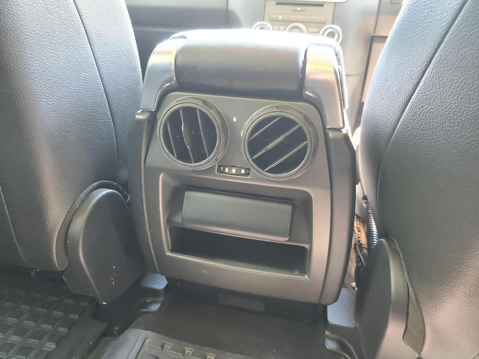 View Land Rover Discovery 2011 4 Door Station Wagon