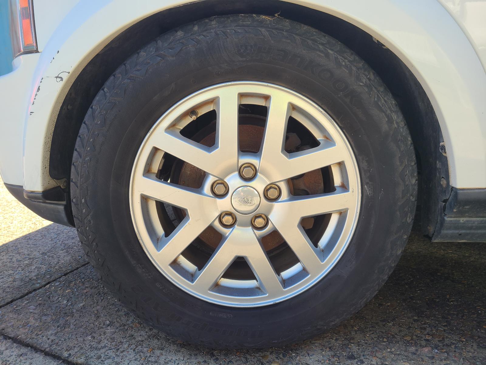 View Land Rover Discovery 2011 4 Door Station Wagon