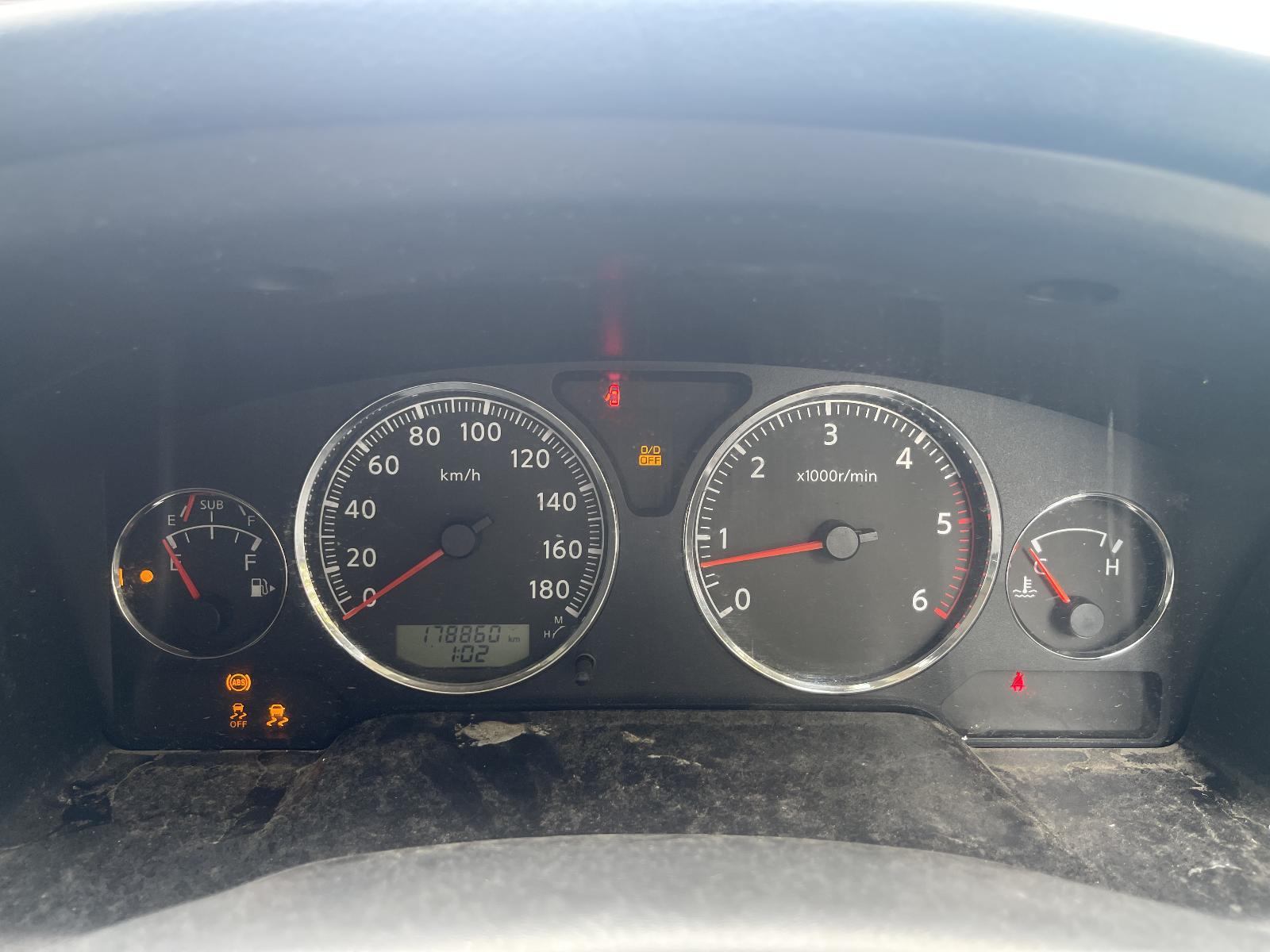 Nissan Patrol 2013 4 Door Station Wagon View Nissan Patrol 2013 4 Door Station Wagon