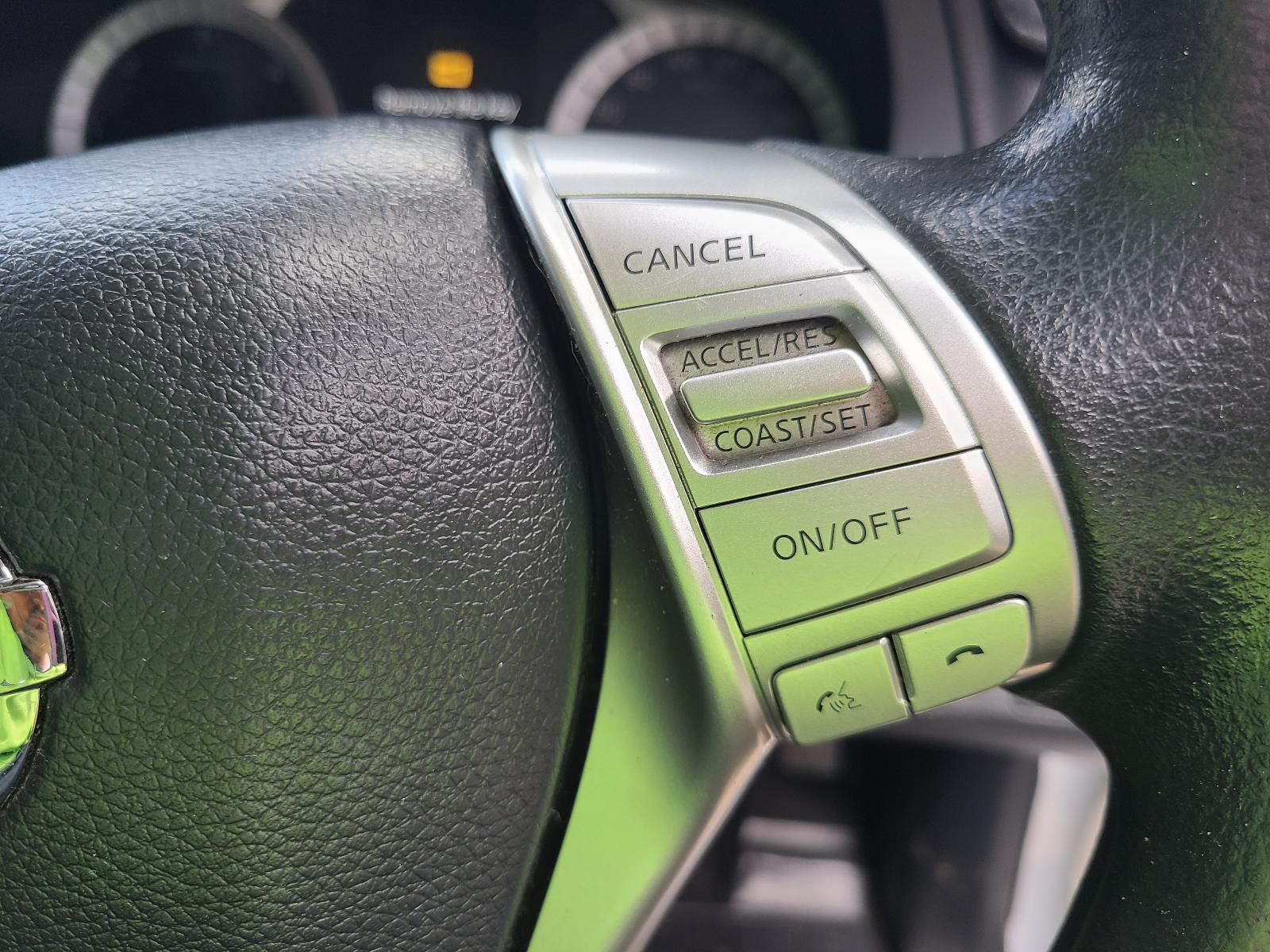 View Nissan Navara 2017 4 Door Utility