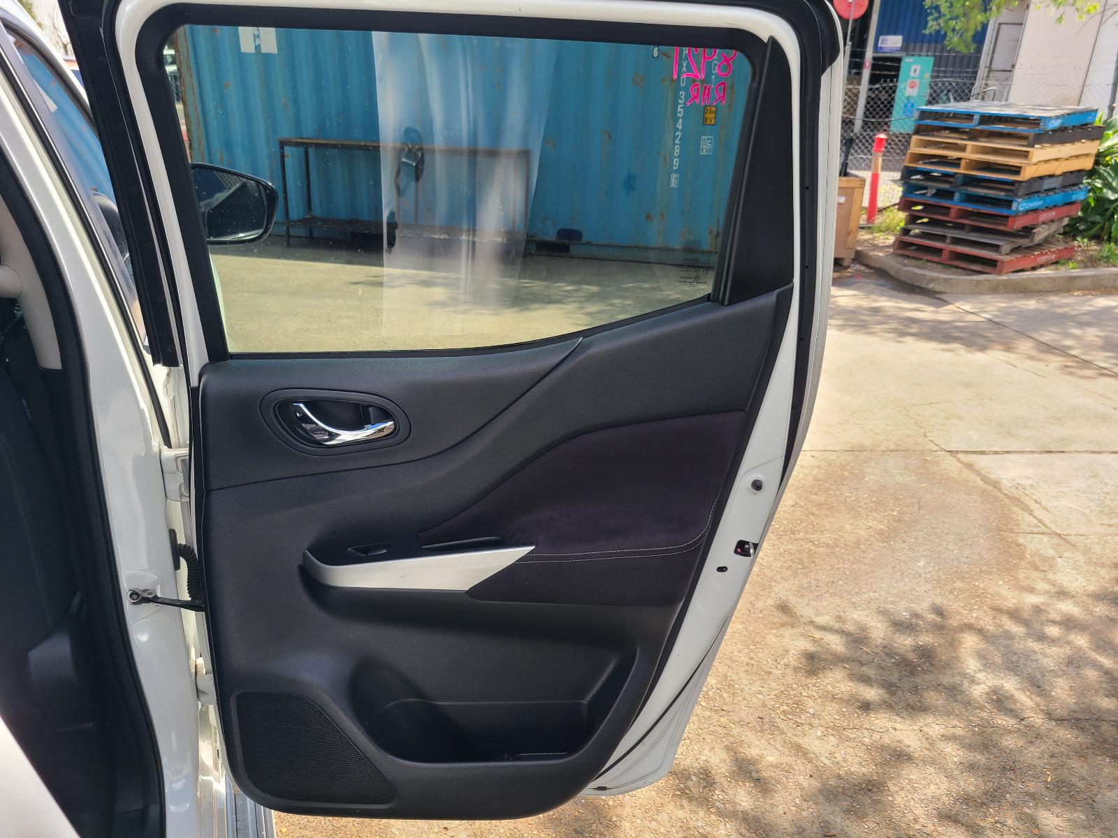View Nissan Navara 2017 4 Door Utility