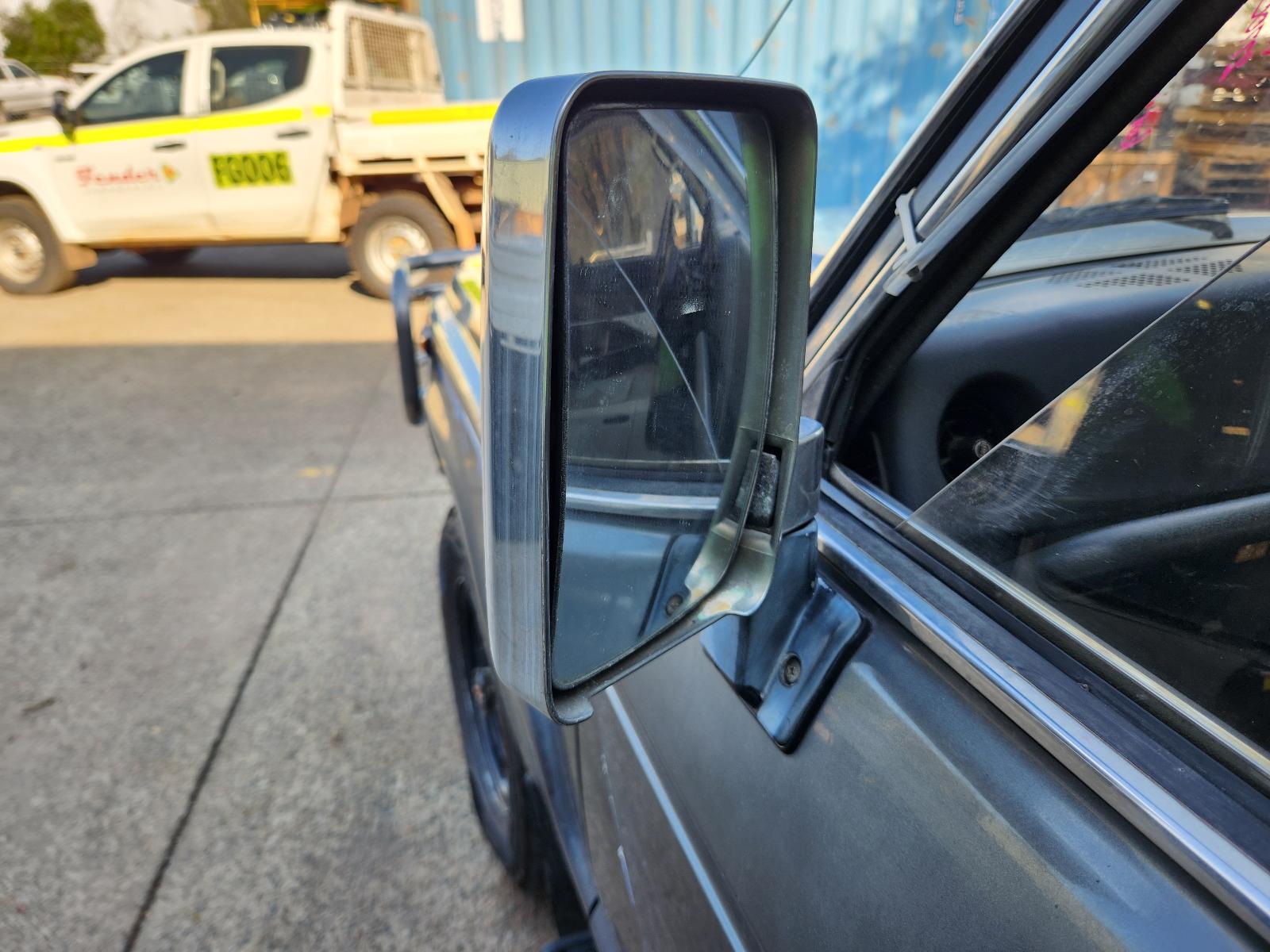 View Toyota Landcruiser 1988 4 Door Station Wagon