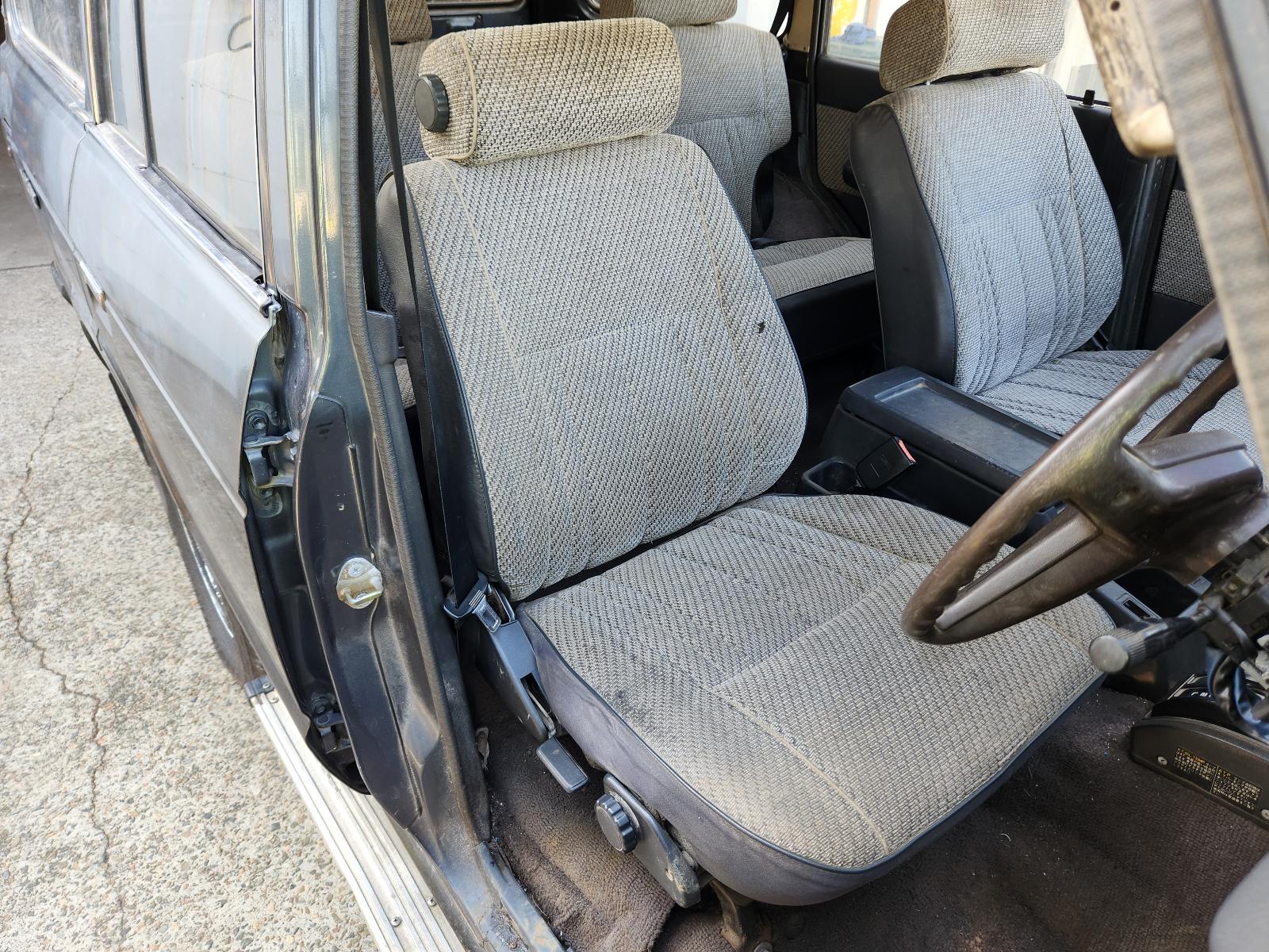 View Toyota Landcruiser 1988 4 Door Station Wagon