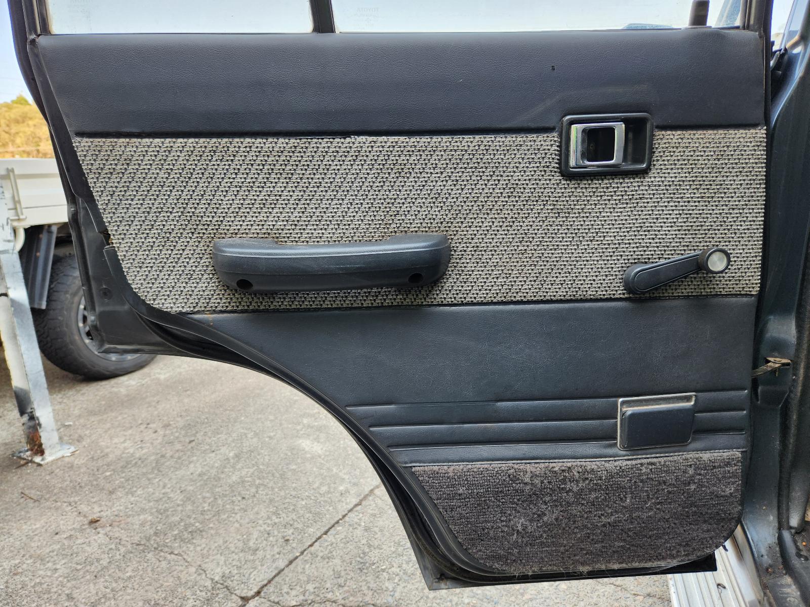 View Toyota Landcruiser 1988 4 Door Station Wagon