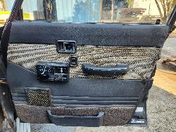View Toyota Landcruiser 1988 4 Door Station Wagon