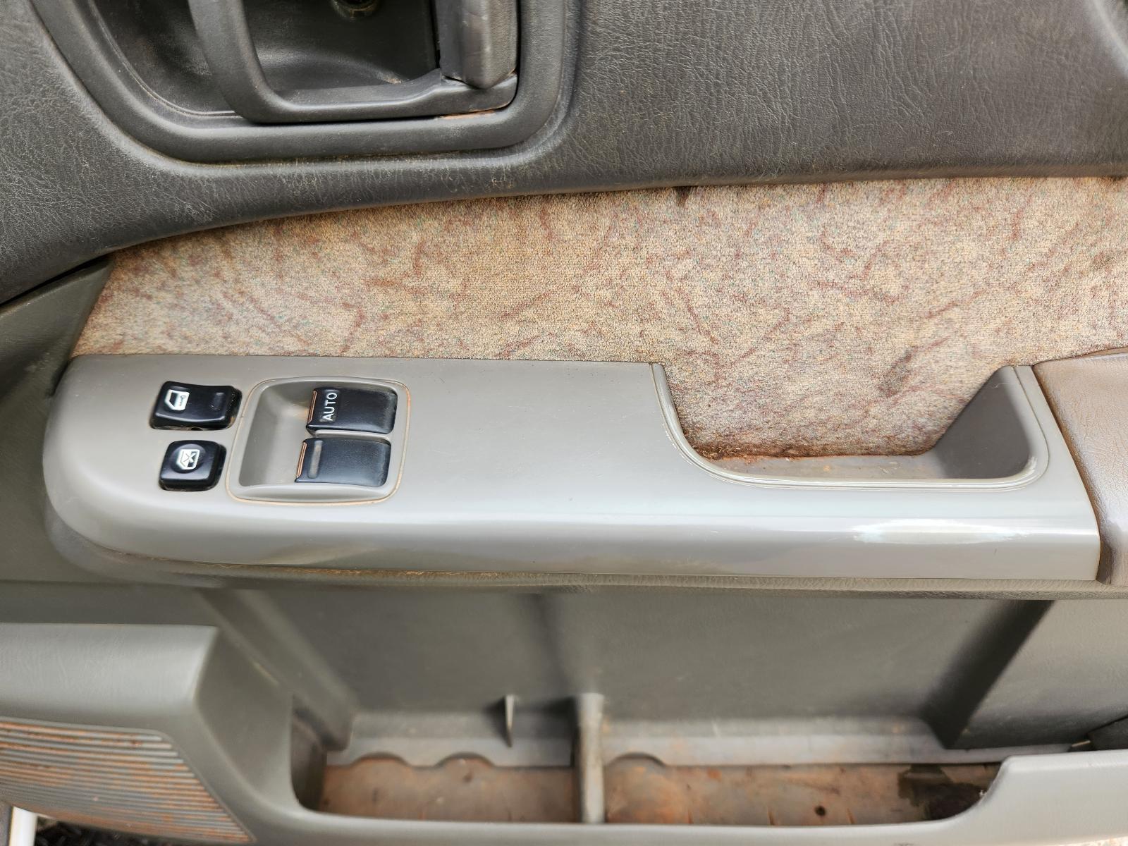 View Nissan Patrol 2012  