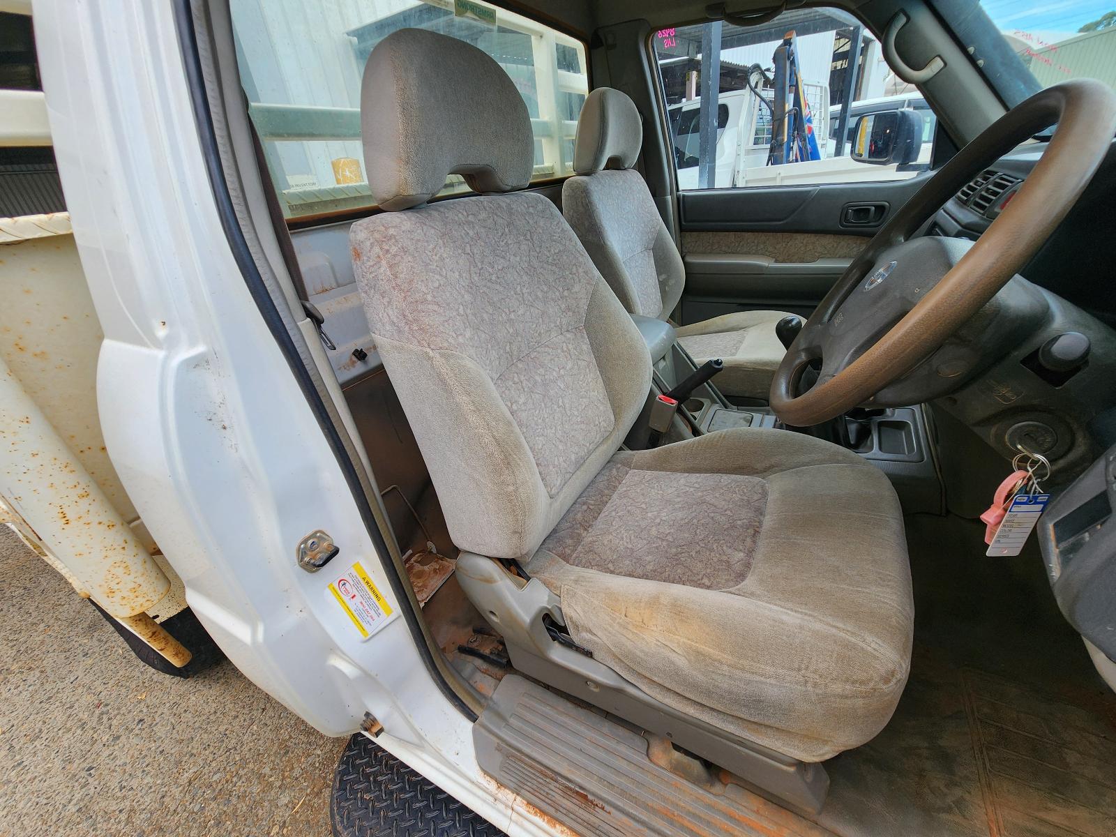 View Nissan Patrol 2012  