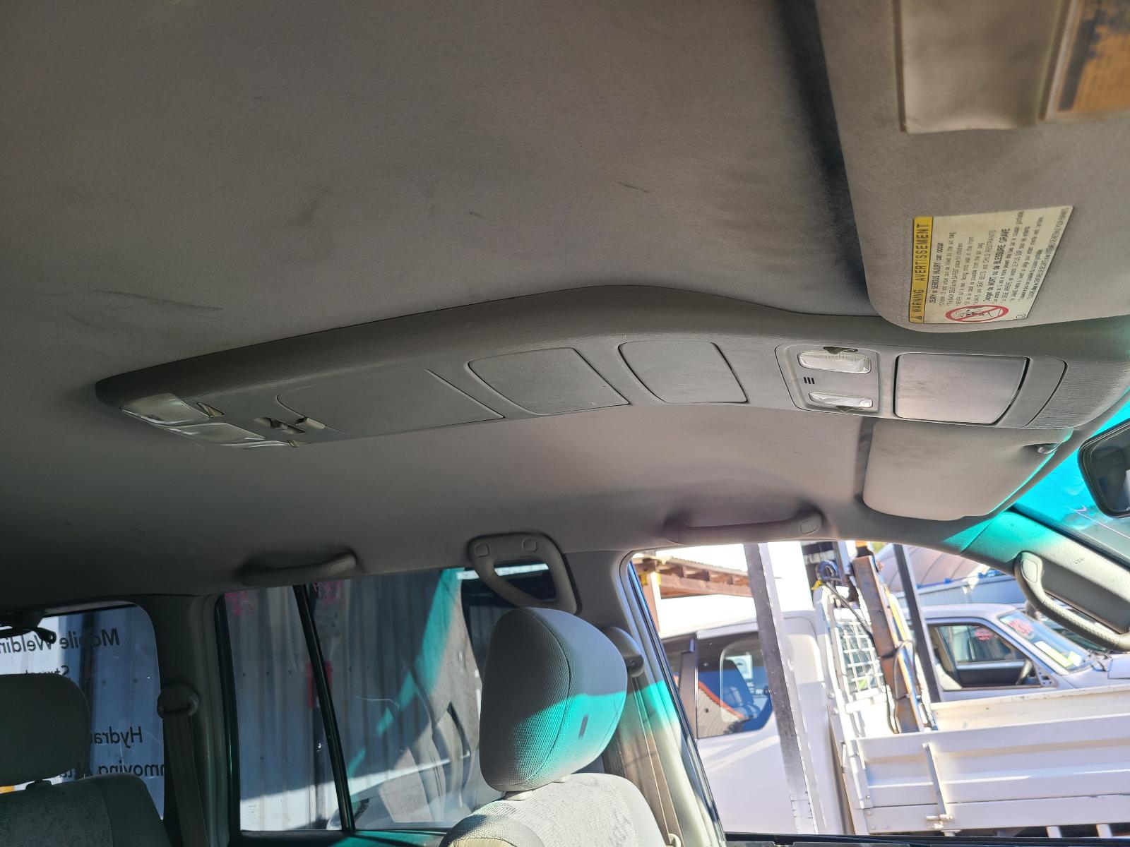 View Toyota Landcruiser 2004 4 Door Station Wagon