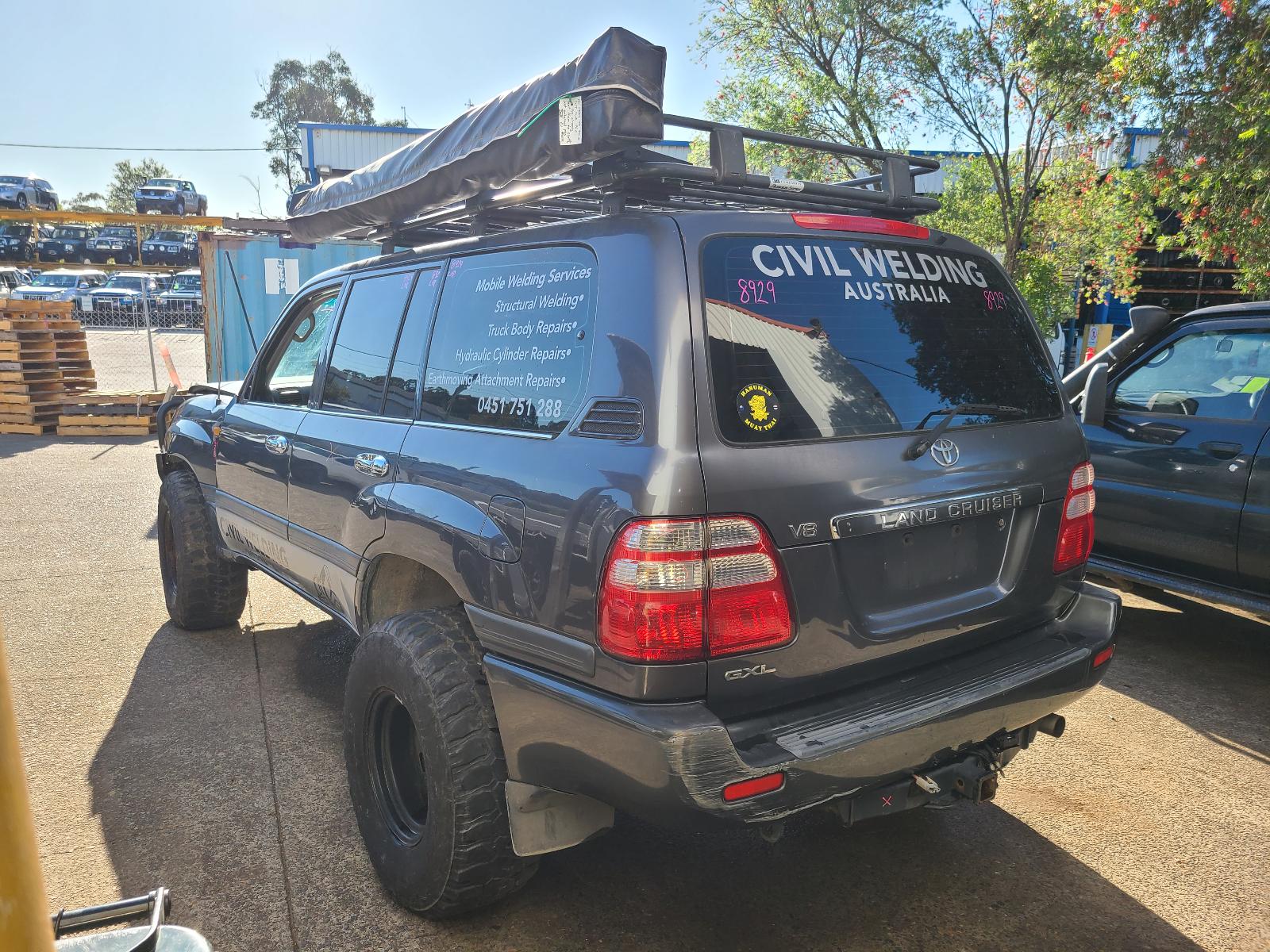 View Toyota Landcruiser 2004 4 Door Station Wagon