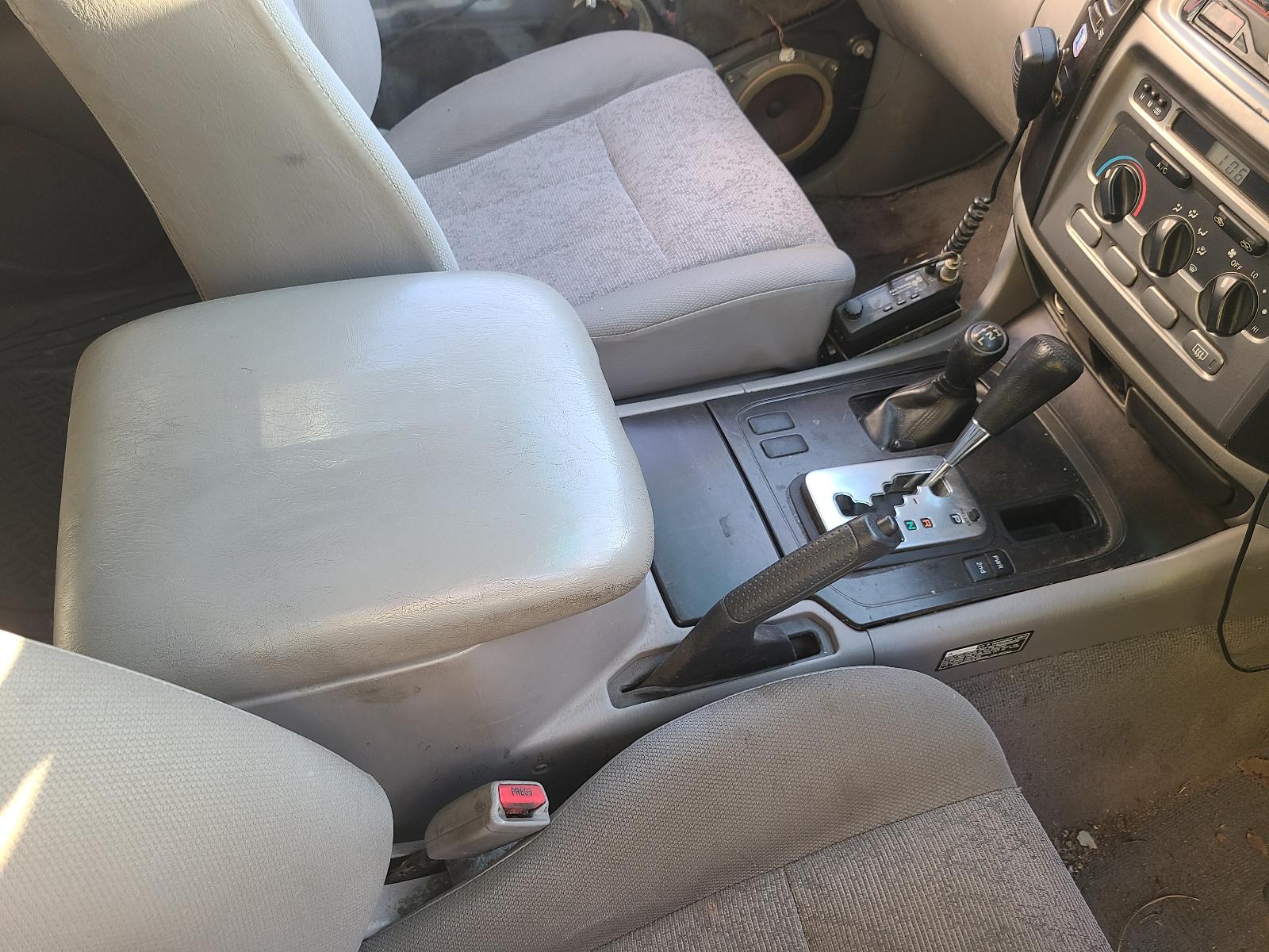 View Toyota Landcruiser 2004 4 Door Station Wagon