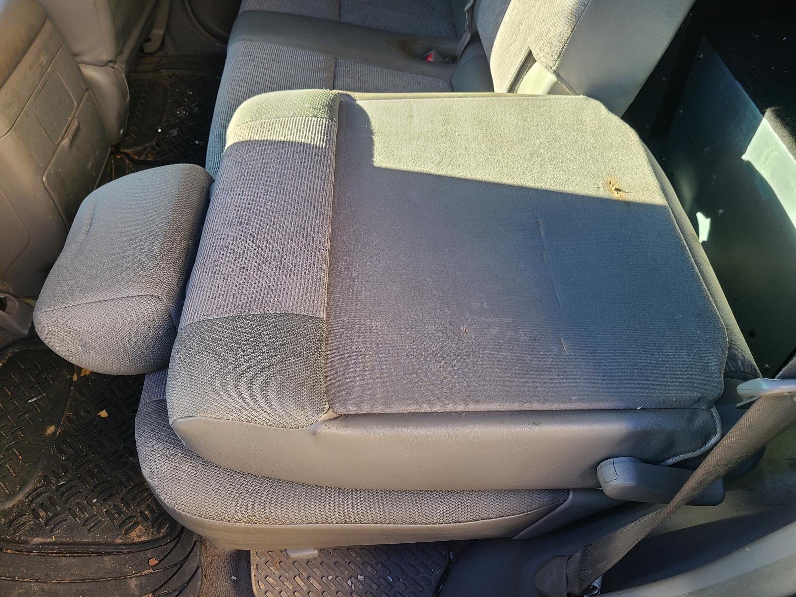 View Toyota Landcruiser 2004 4 Door Station Wagon