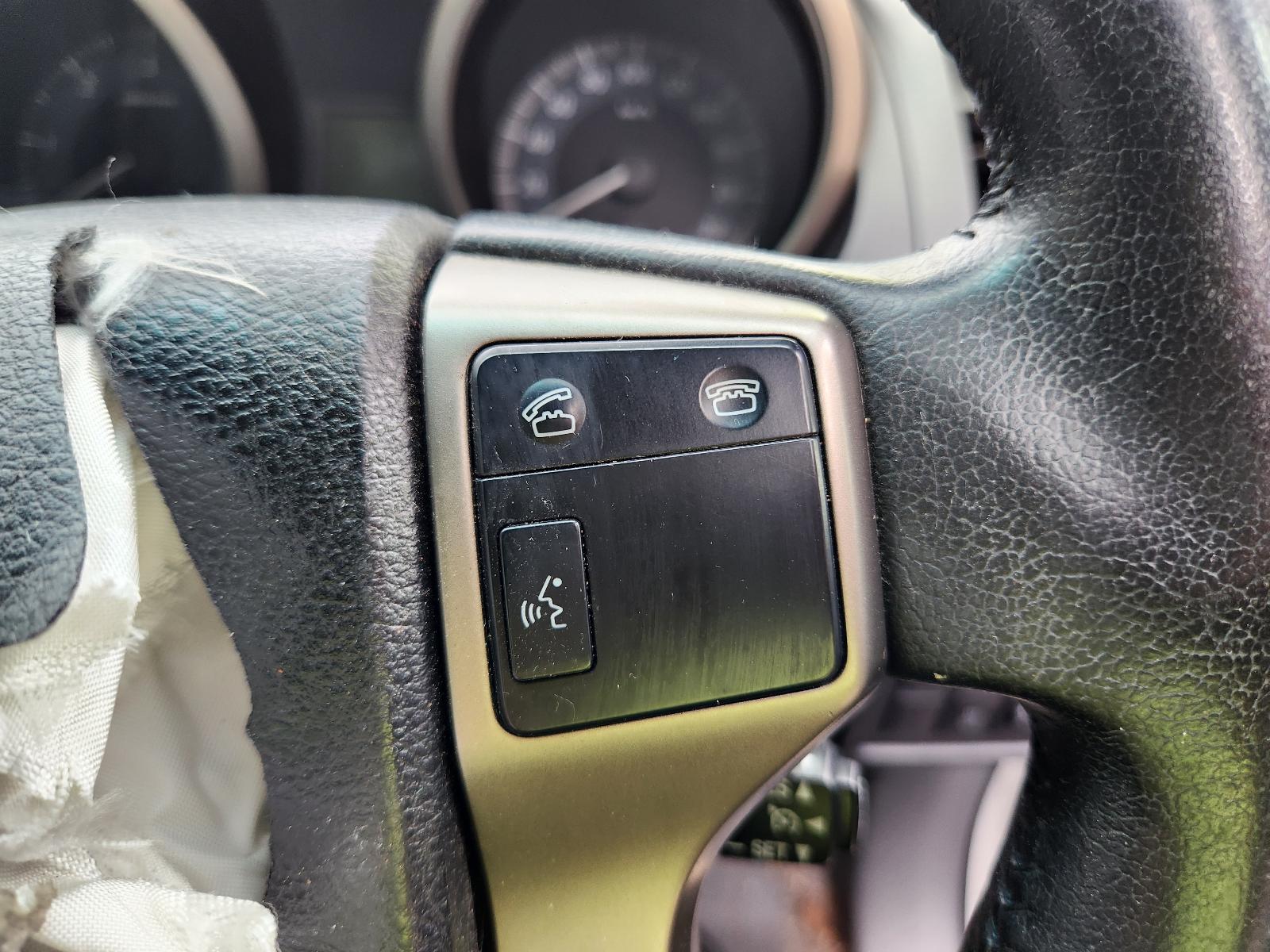 View Toyota Prado 2012  