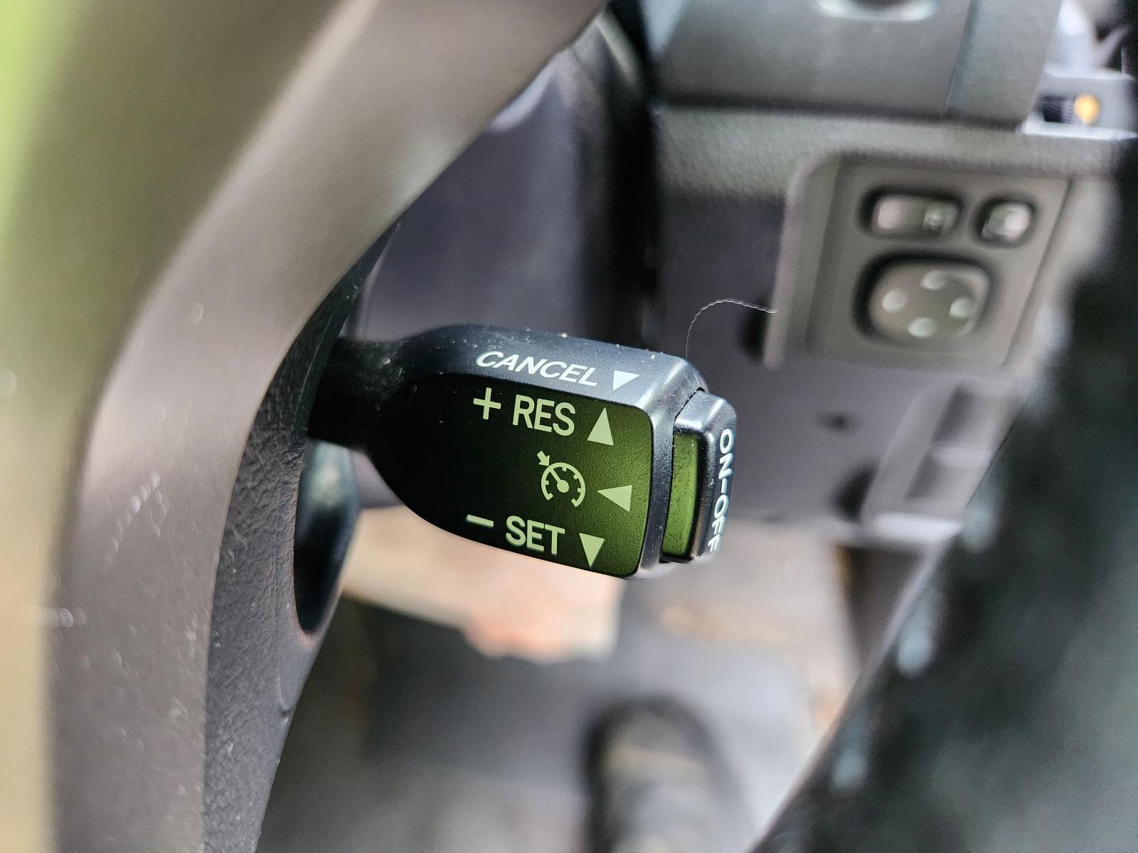 View Toyota Prado 2012  