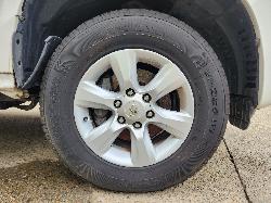 View Toyota Prado 2012  