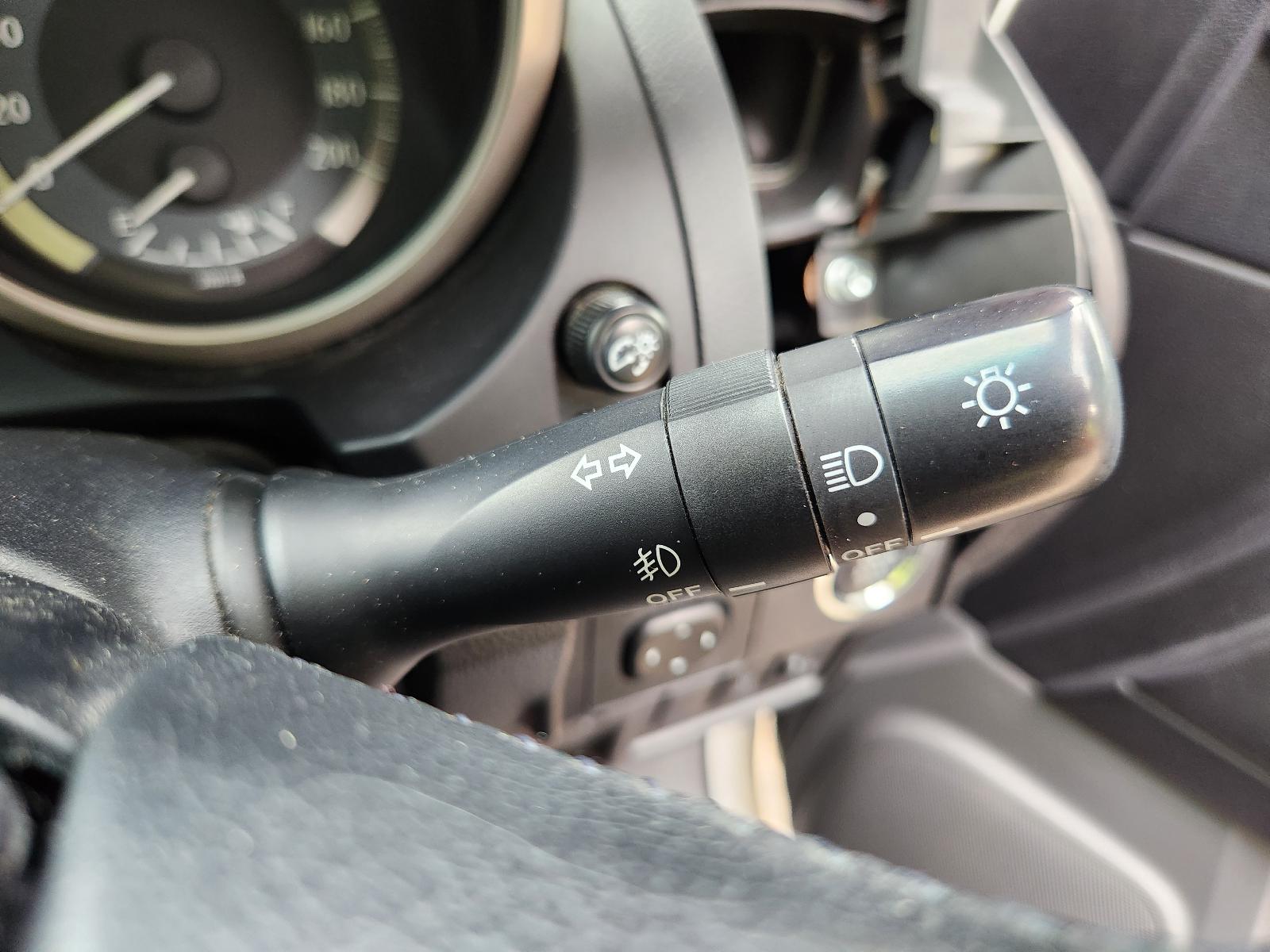 View Toyota Prado 2012  