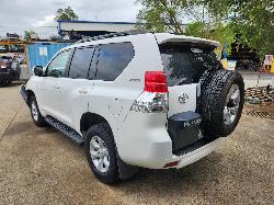 View Toyota Prado 2012  