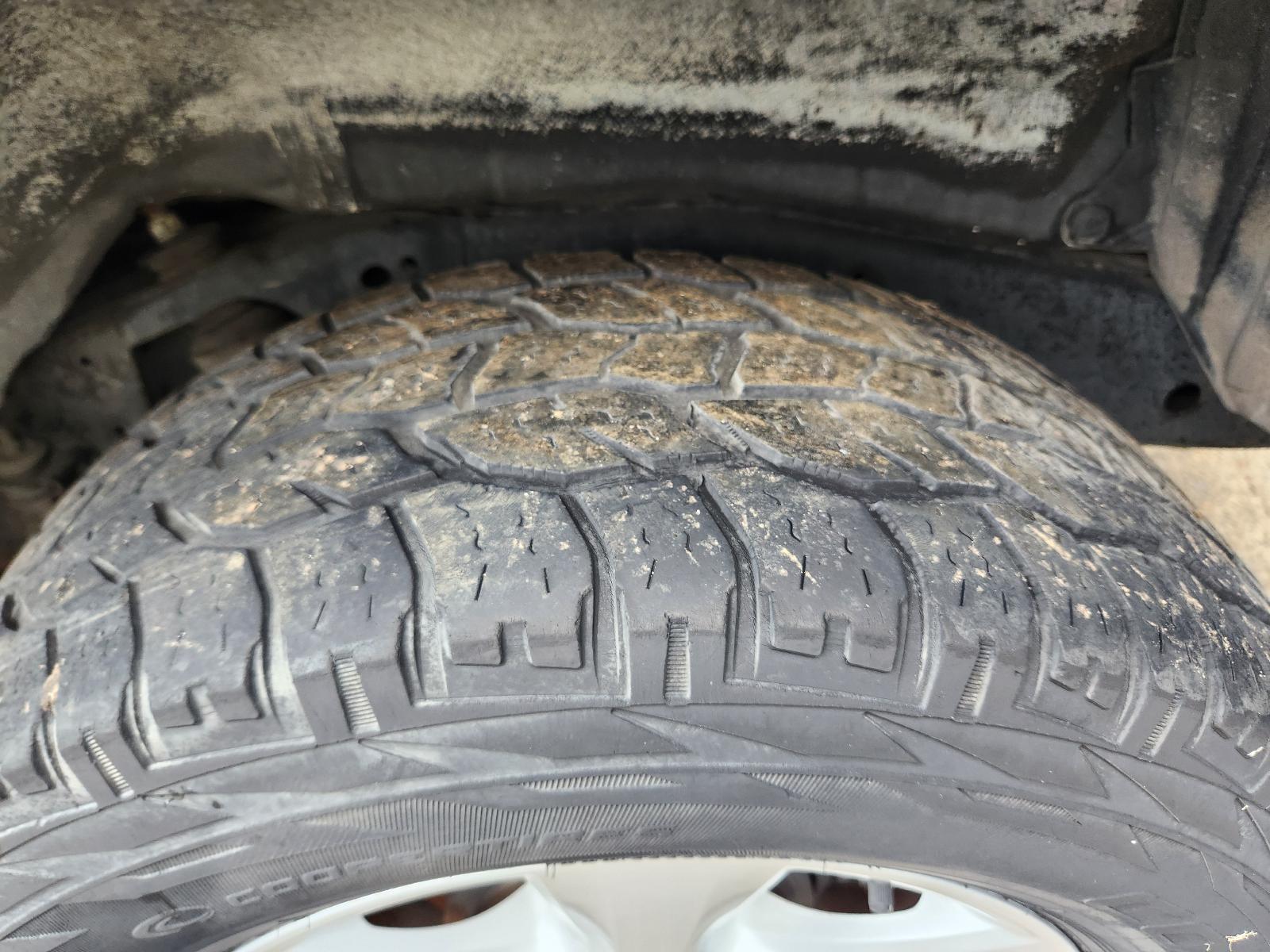 View Toyota Prado 2012  