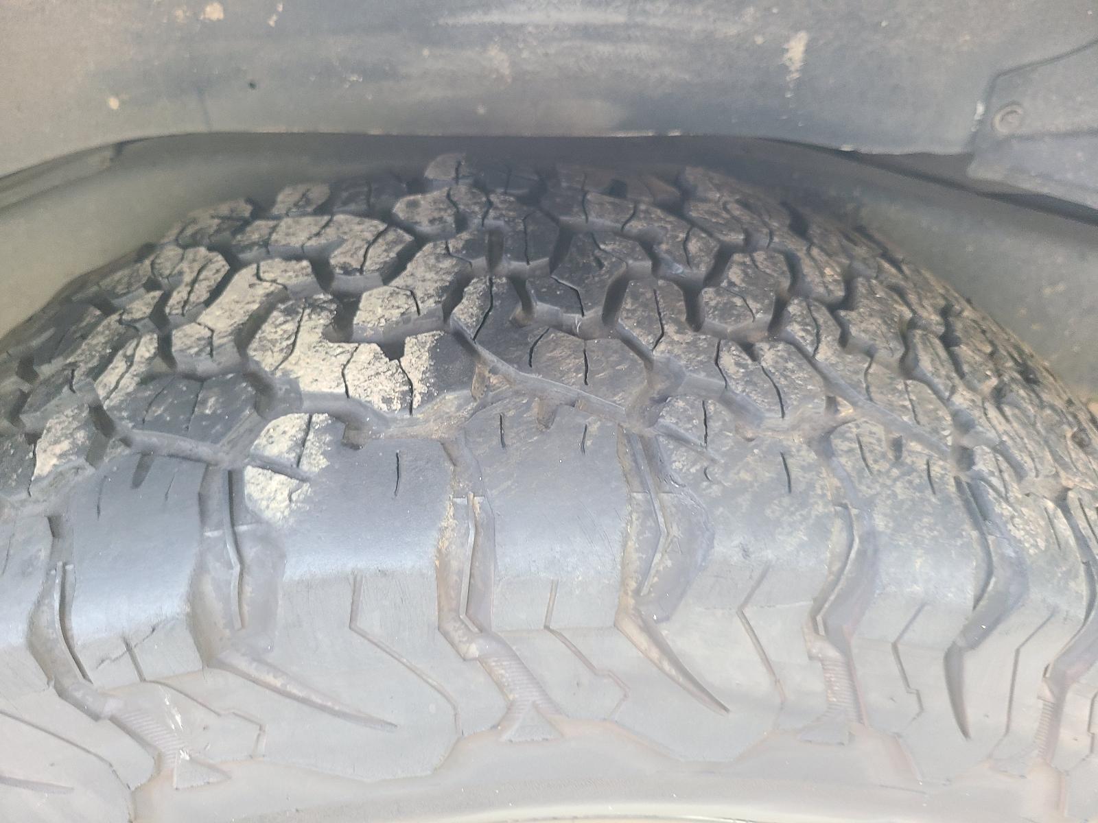 Toyota Landcruiser 2001 4 Door Station Wagon View Toyota Landcruiser 2001 4 Door Station Wagon