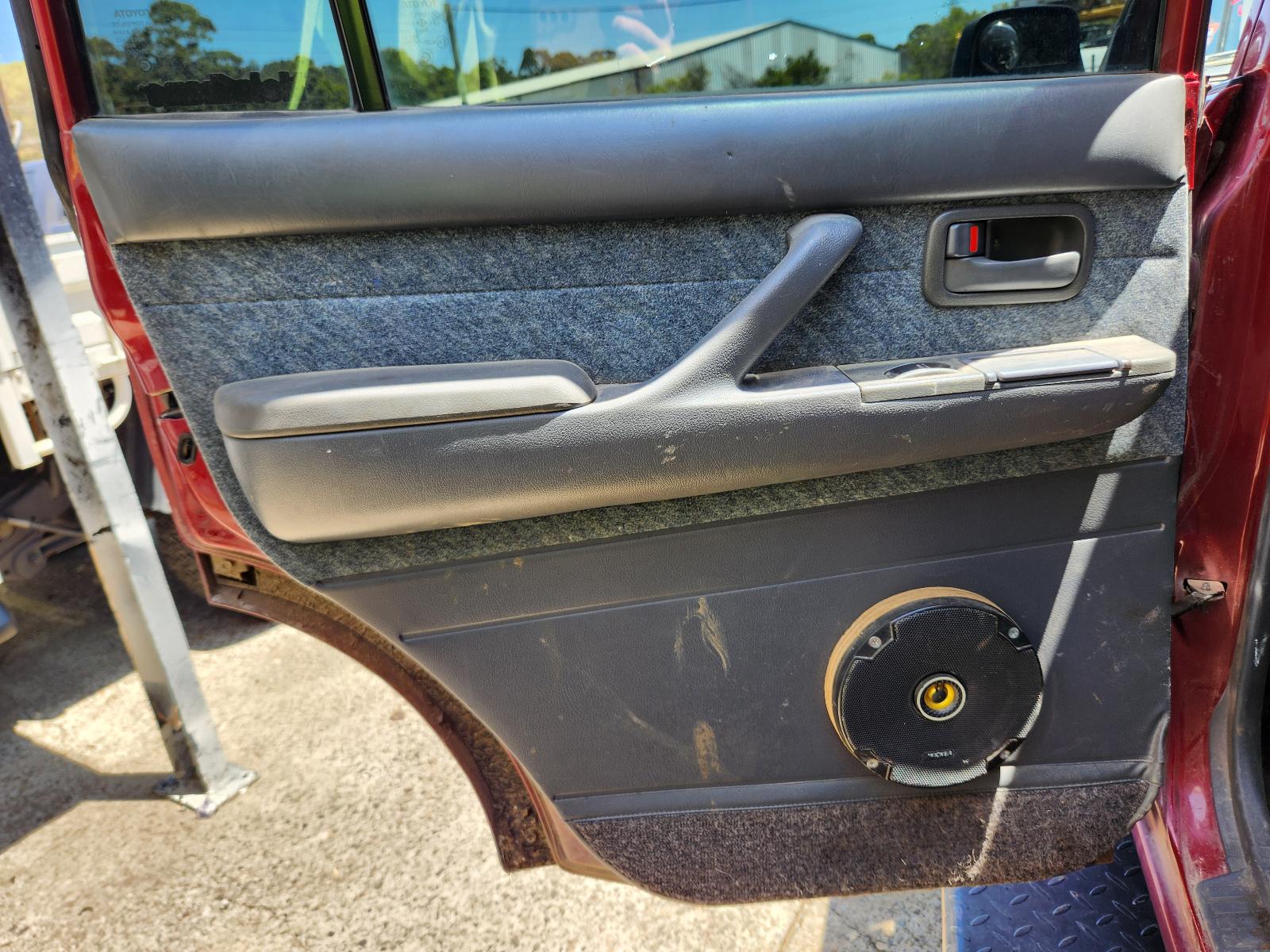 View Toyota Landcruiser 1997 4 Door Station Wagon