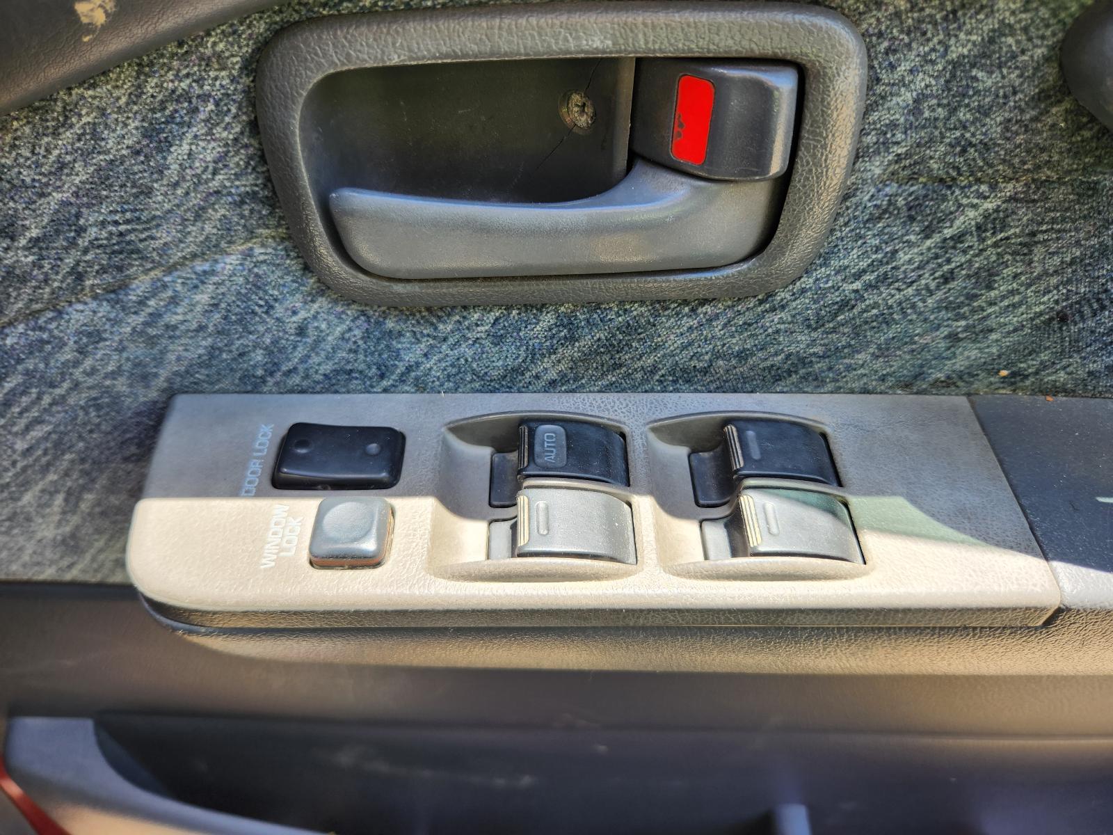 View Toyota Landcruiser 1997 4 Door Station Wagon