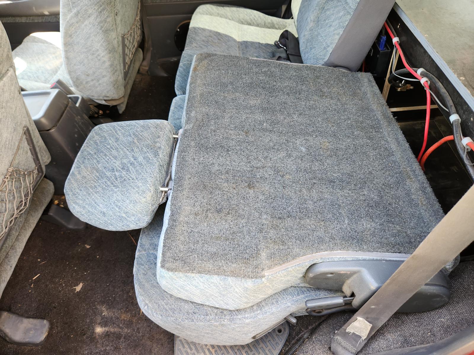 View Toyota Landcruiser 1997 4 Door Station Wagon