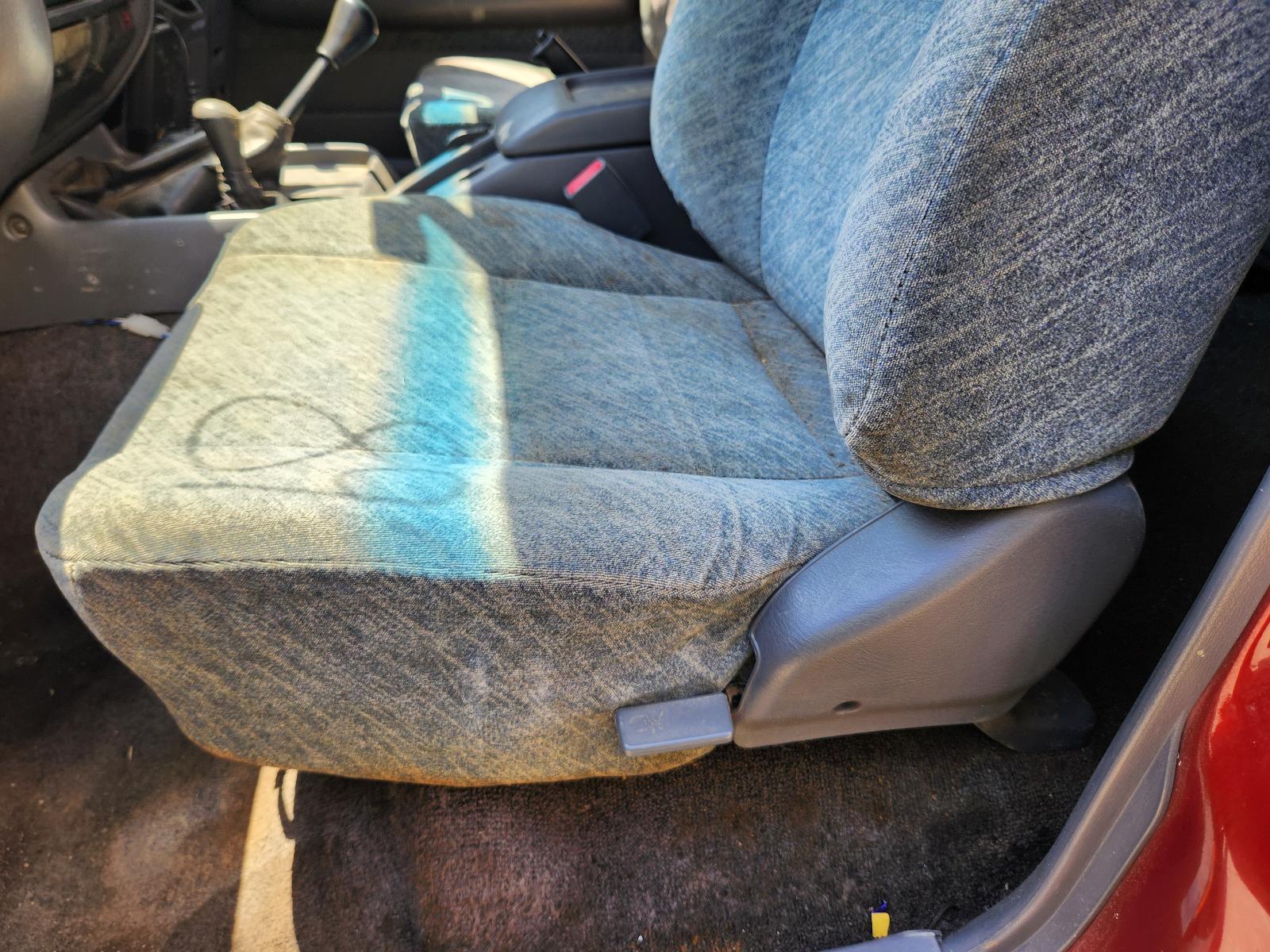 View Toyota Landcruiser 1997 4 Door Station Wagon