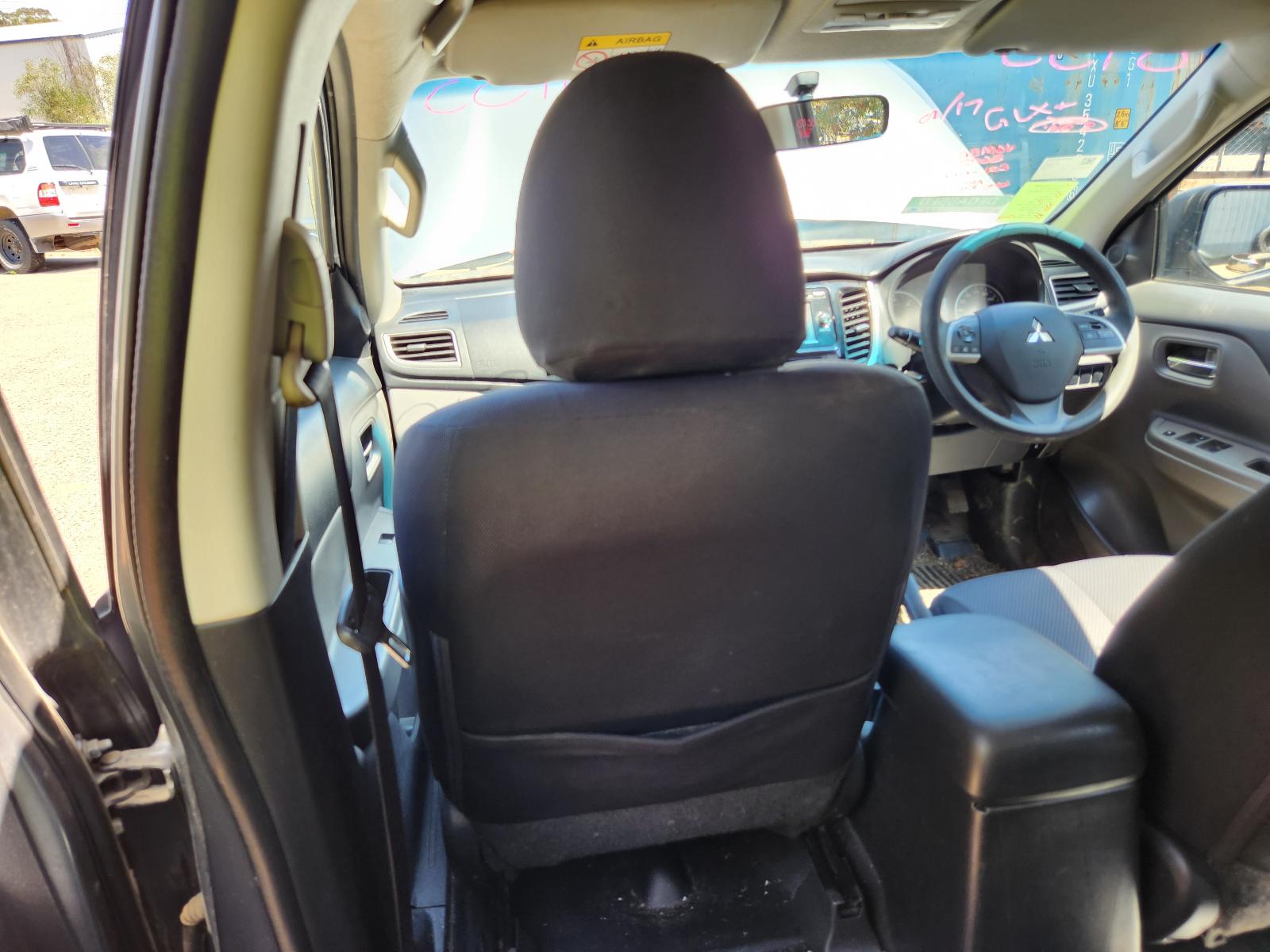 View Mitsubishi Triton 2017 4 Door Utility