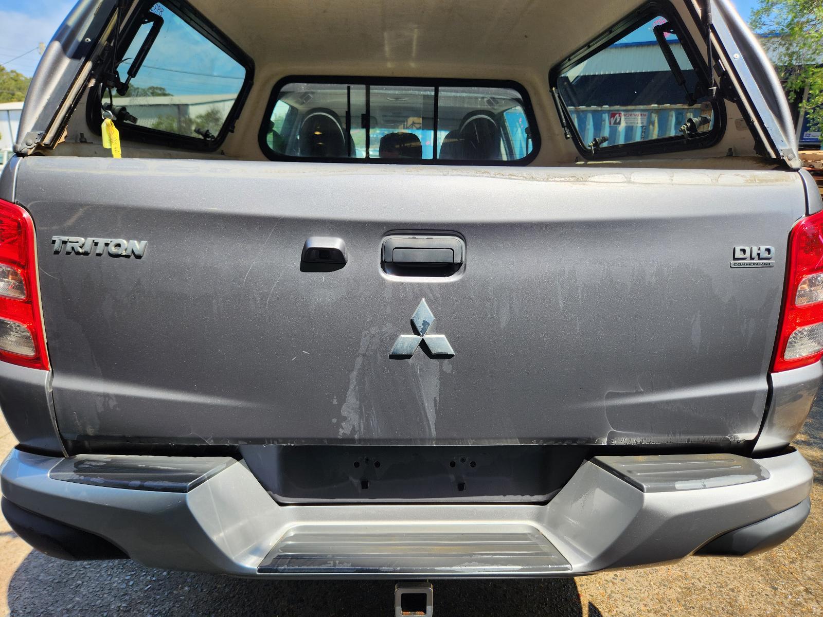 View Mitsubishi Triton 2017 4 Door Utility