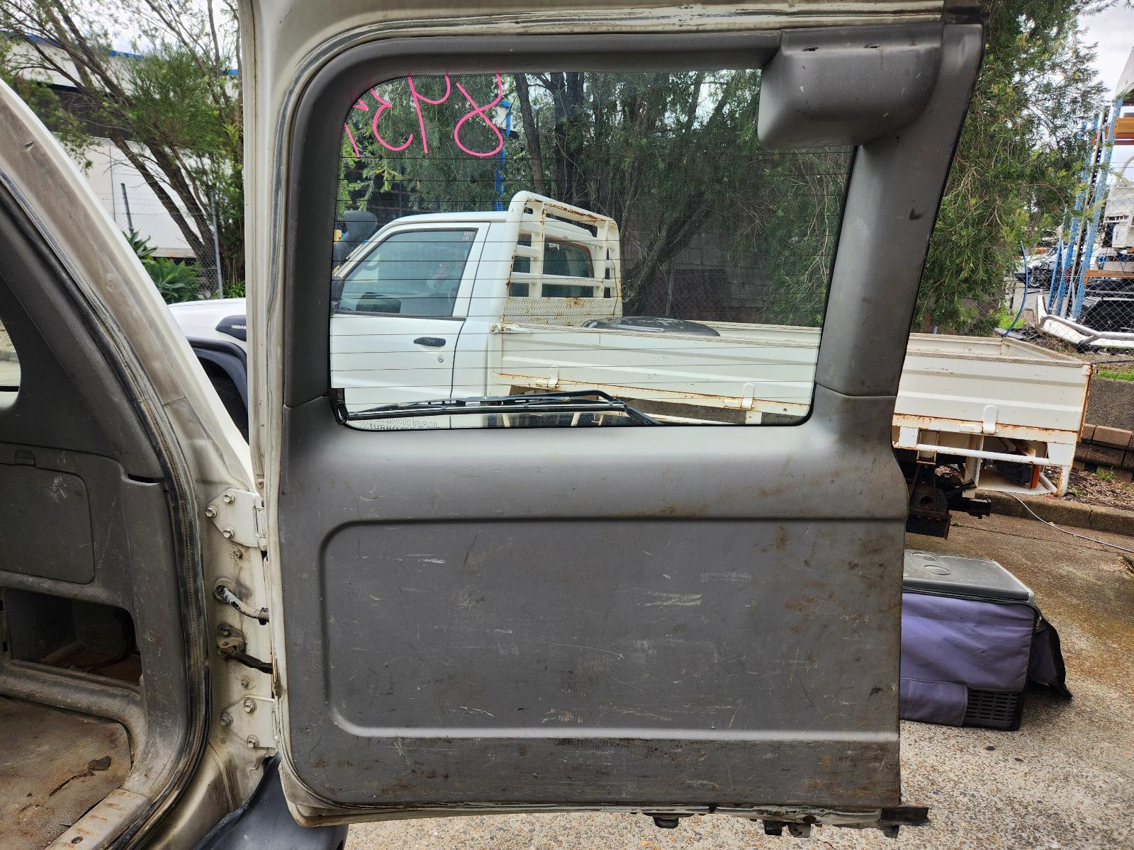 View Toyota Landcruiser 2006 4 Door Station Wagon