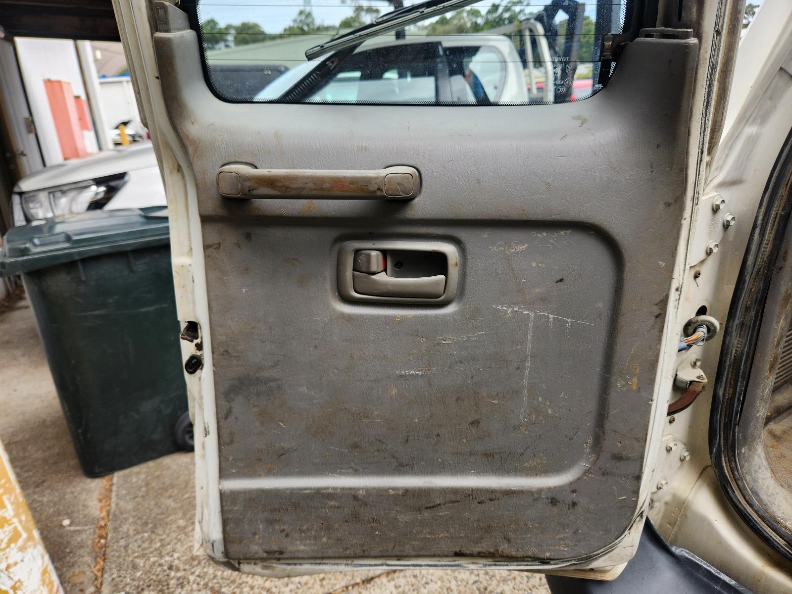 View Toyota Landcruiser 2006 4 Door Station Wagon