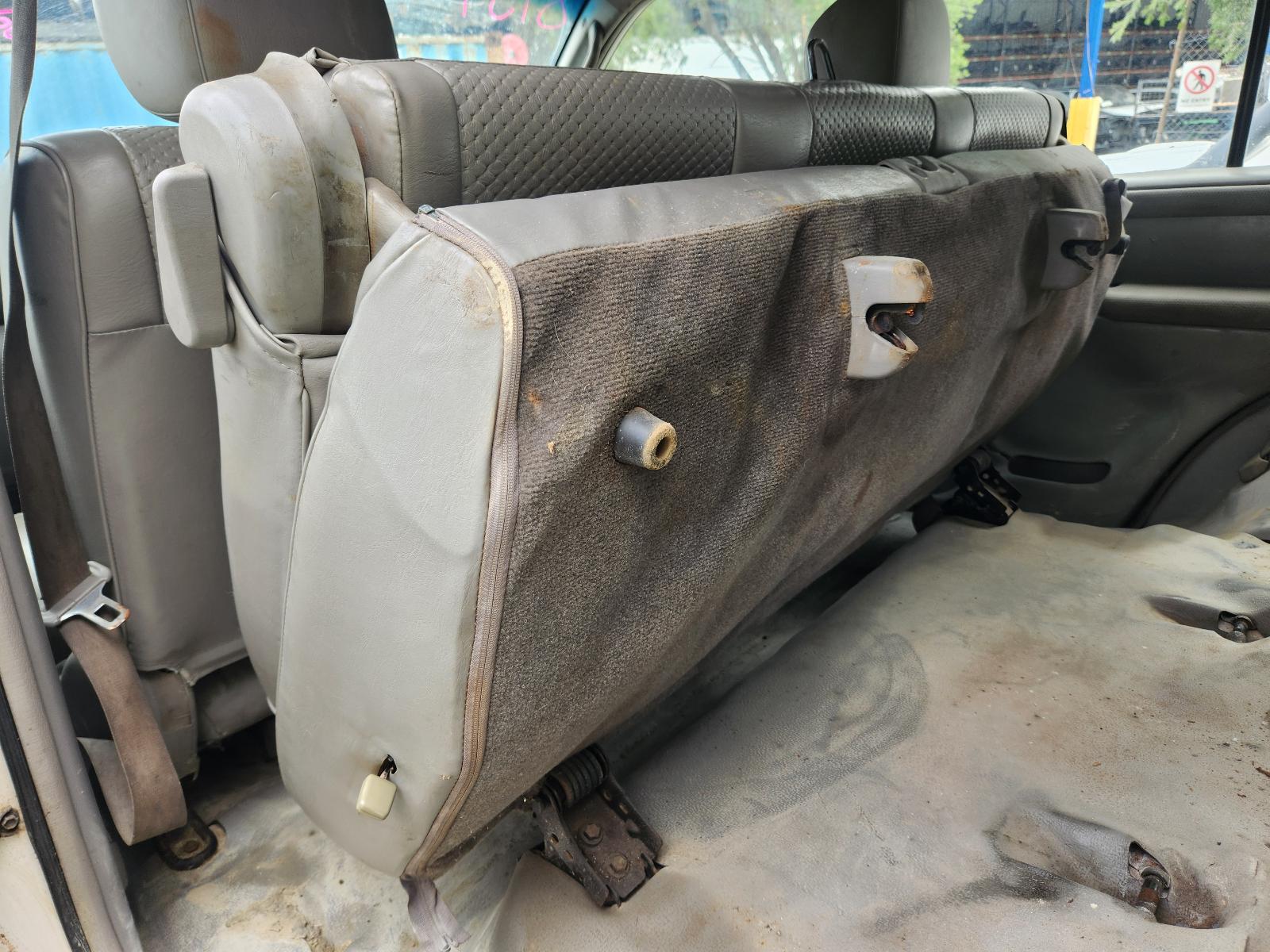 View Toyota Landcruiser 2006 4 Door Station Wagon