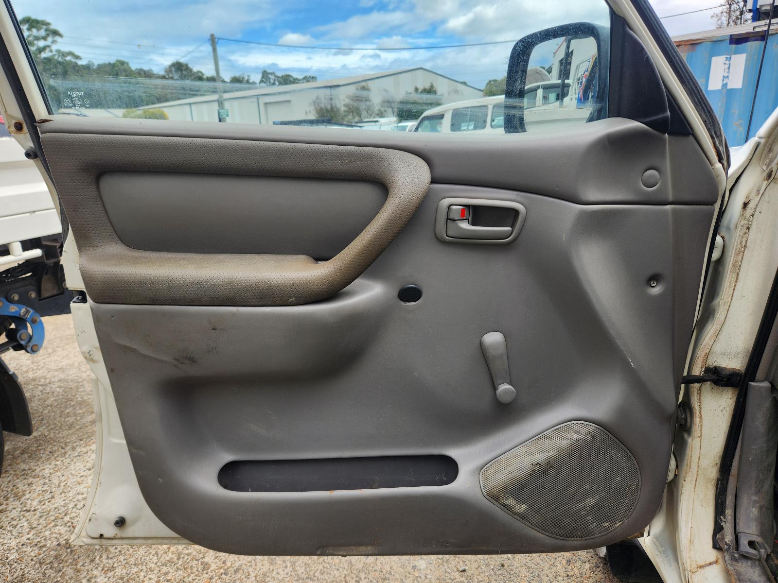 View Toyota Landcruiser 2006 4 Door Station Wagon