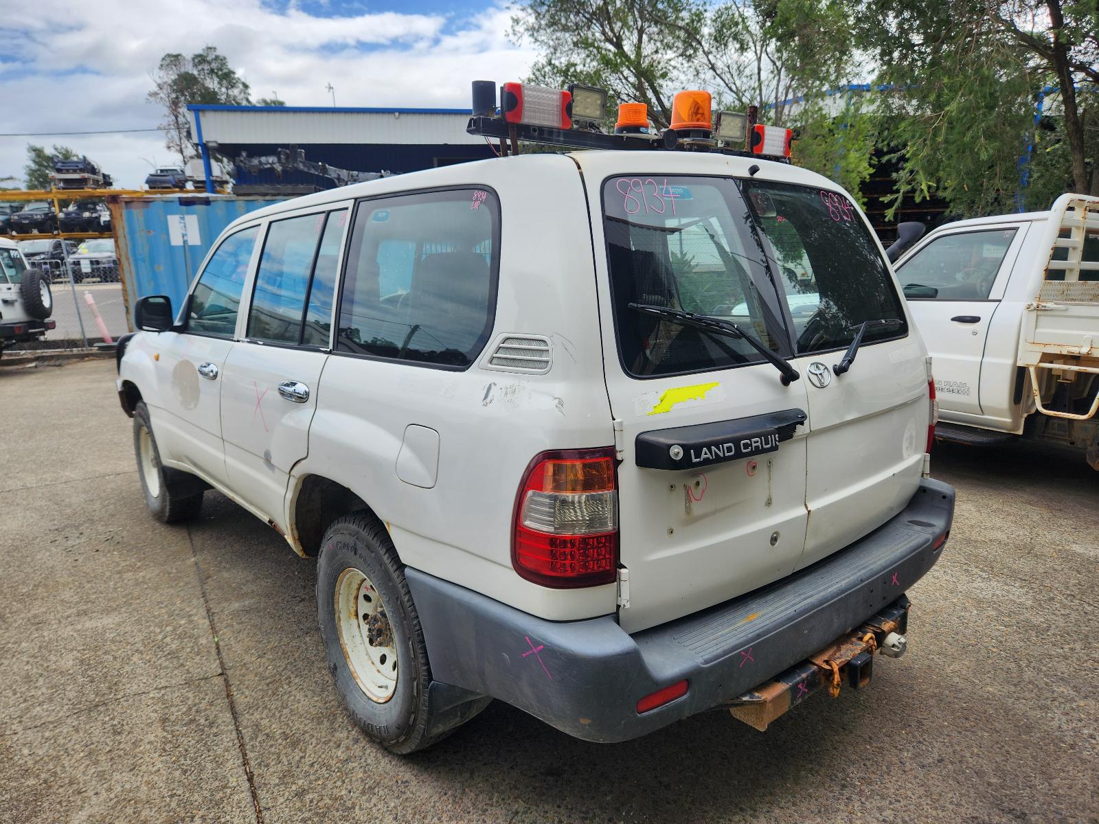 View Toyota Landcruiser 2006 4 Door Station Wagon