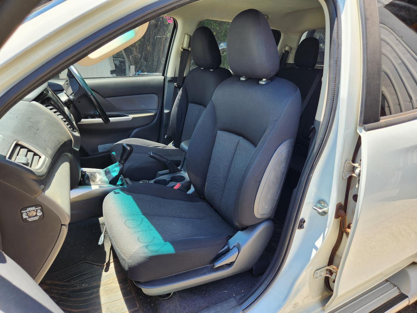 View Mitsubishi Triton 2017 4 Door Utility