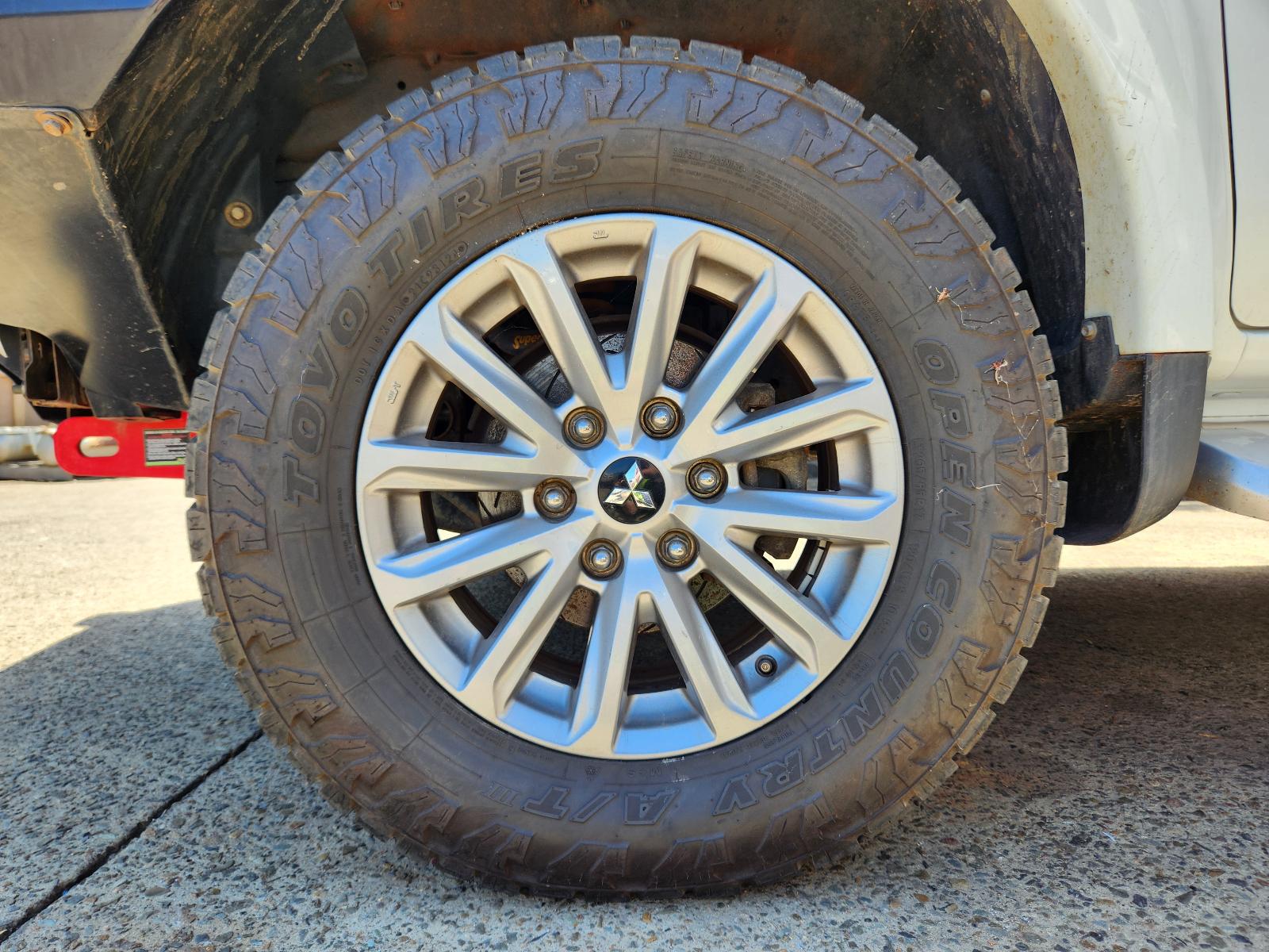 View Mitsubishi Triton 2017 4 Door Utility