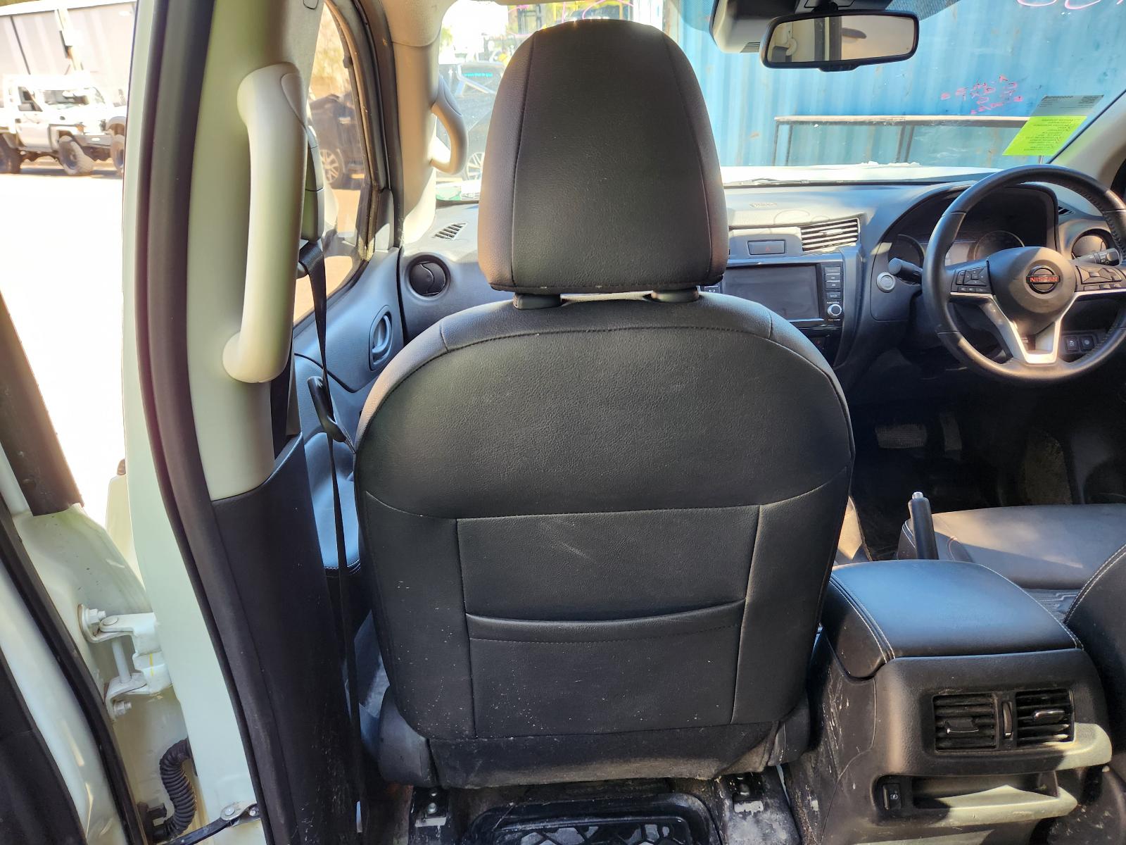 View Nissan Navara 2023  