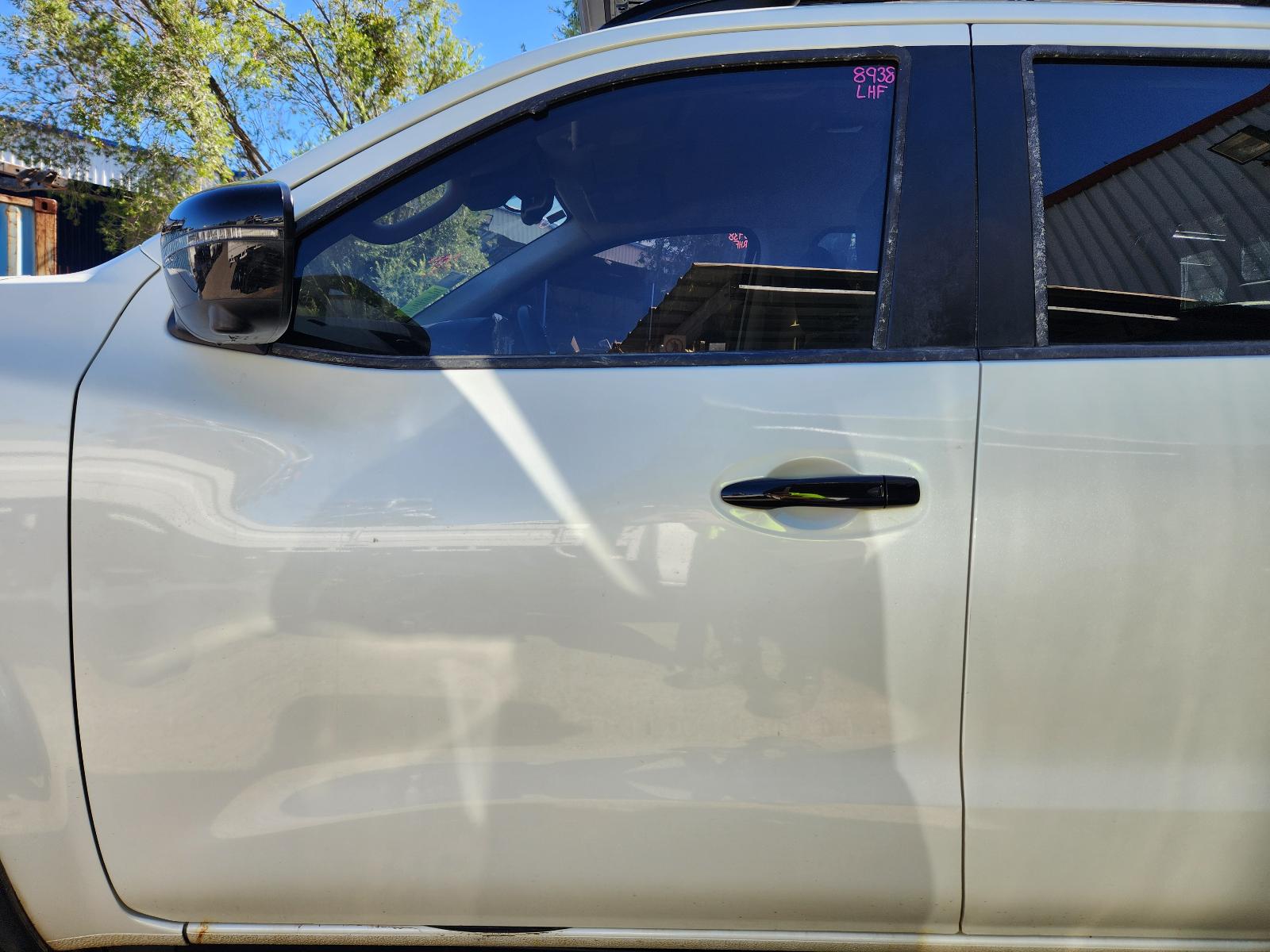 View Nissan Navara 2023  