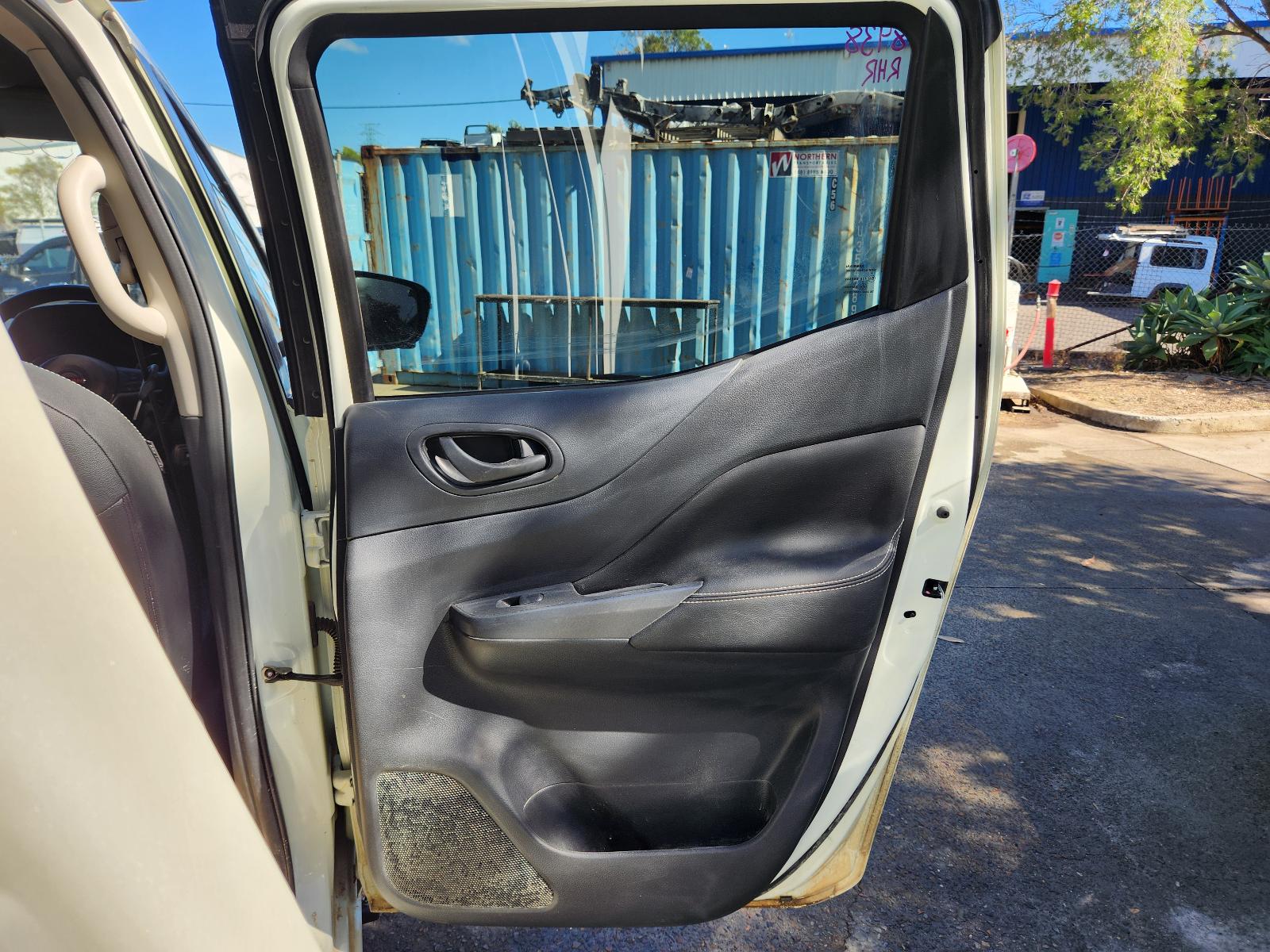 View Nissan Navara 2023  