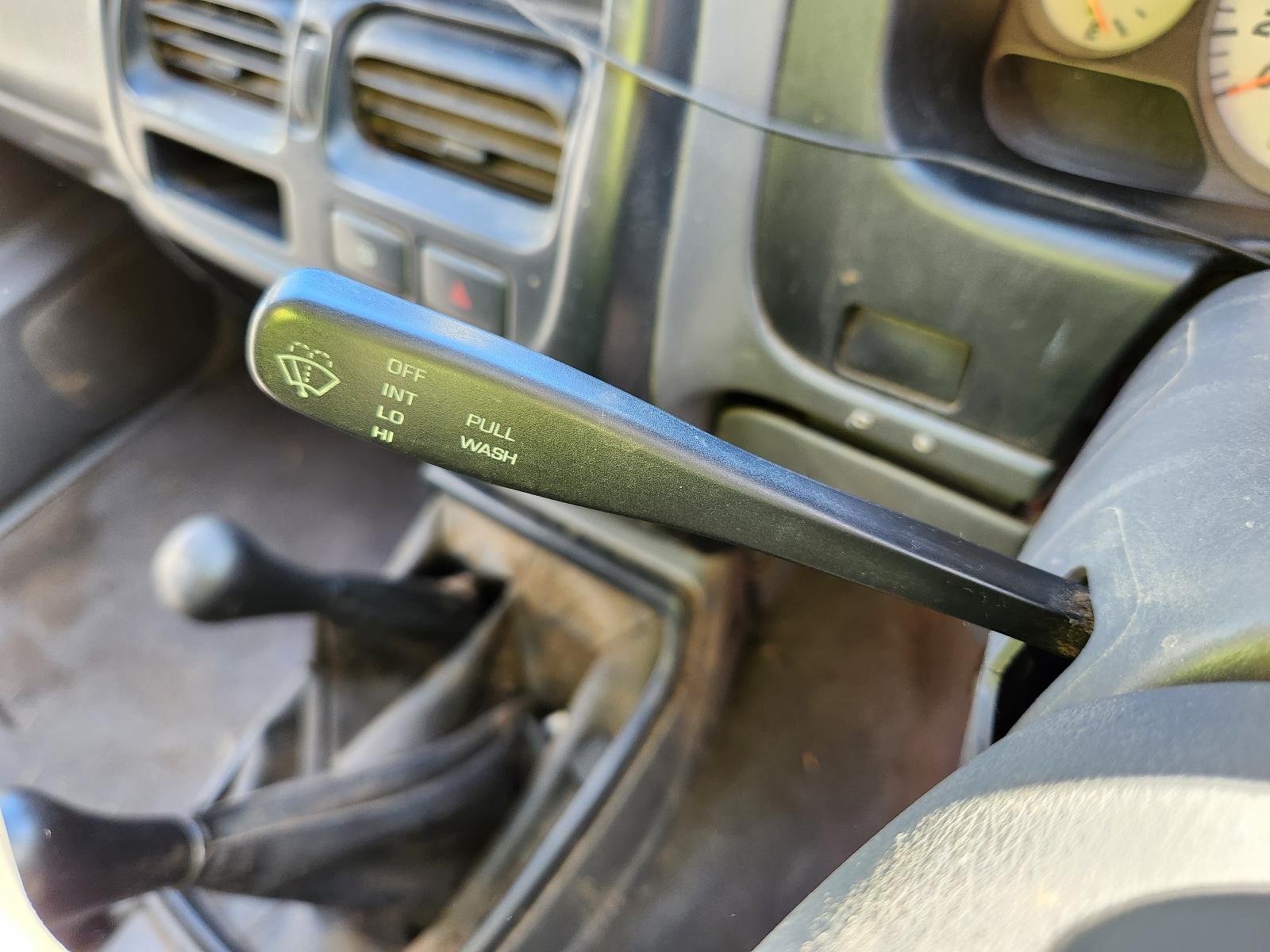 View Nissan Navara 2004  