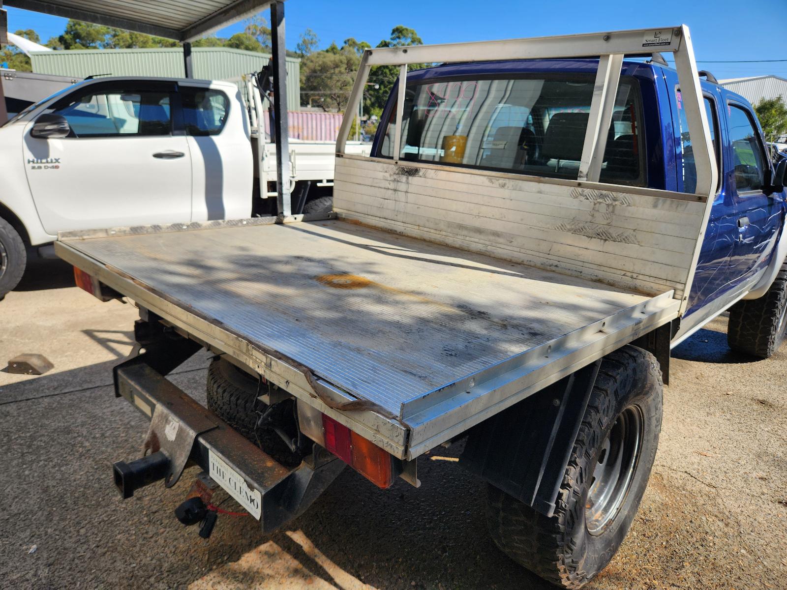View Nissan Navara 2004  